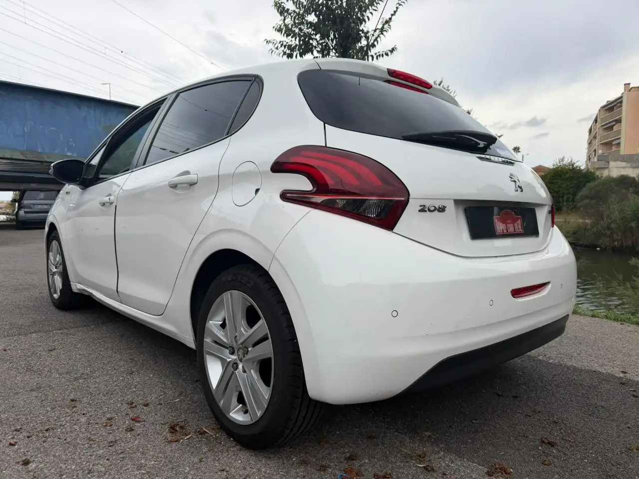 Peugeot 208 208 — photo 6