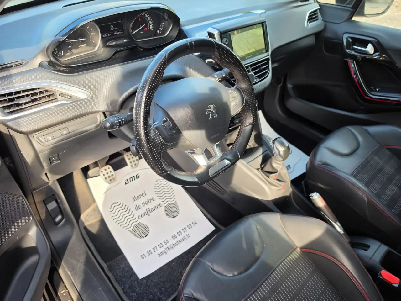 Peugeot 208 208 — photo 6