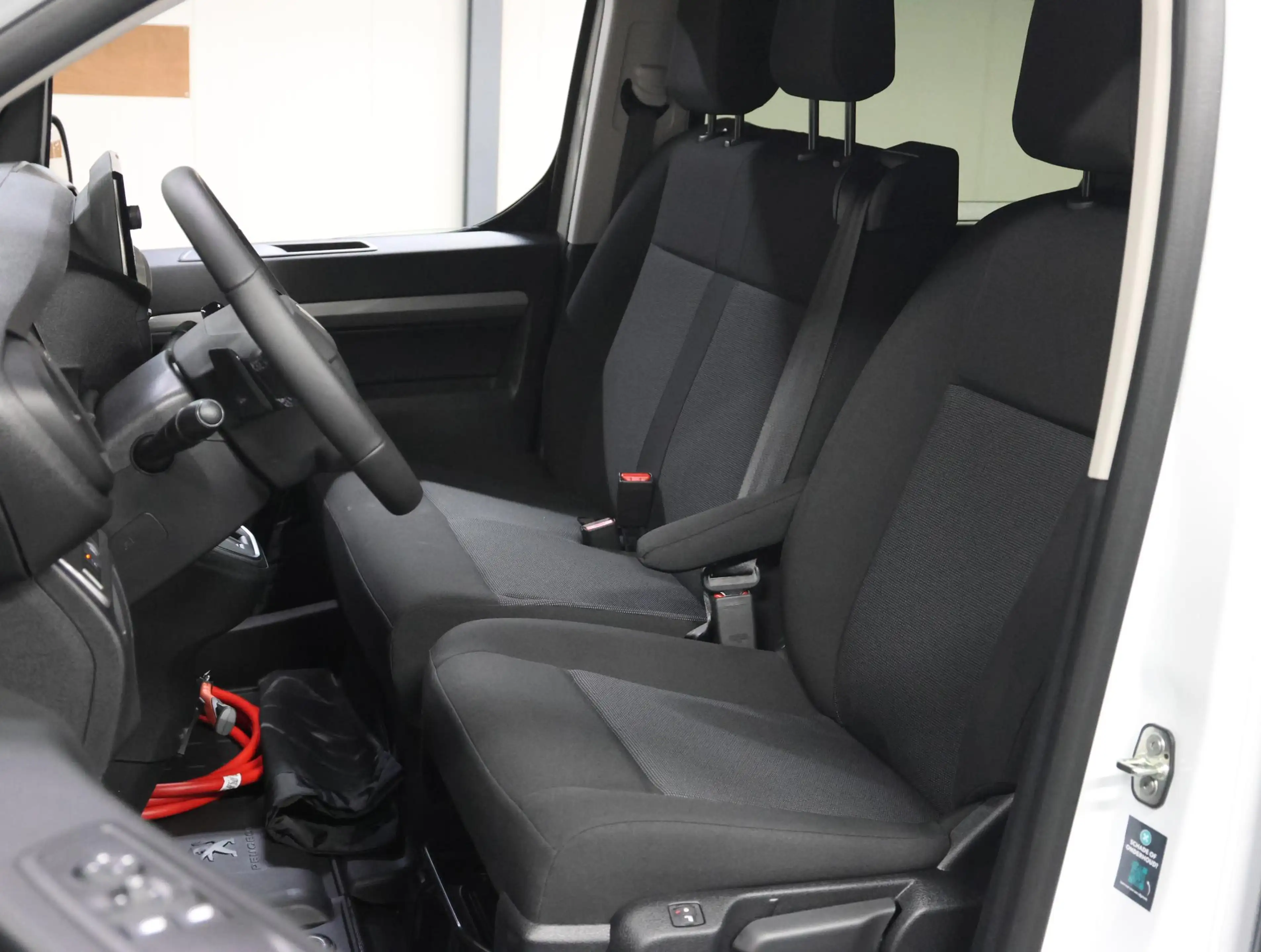 Peugeot e-Expert EV L3 DC 50 kWh Dubbelle cabine | Navigatie | stuu — photo 12