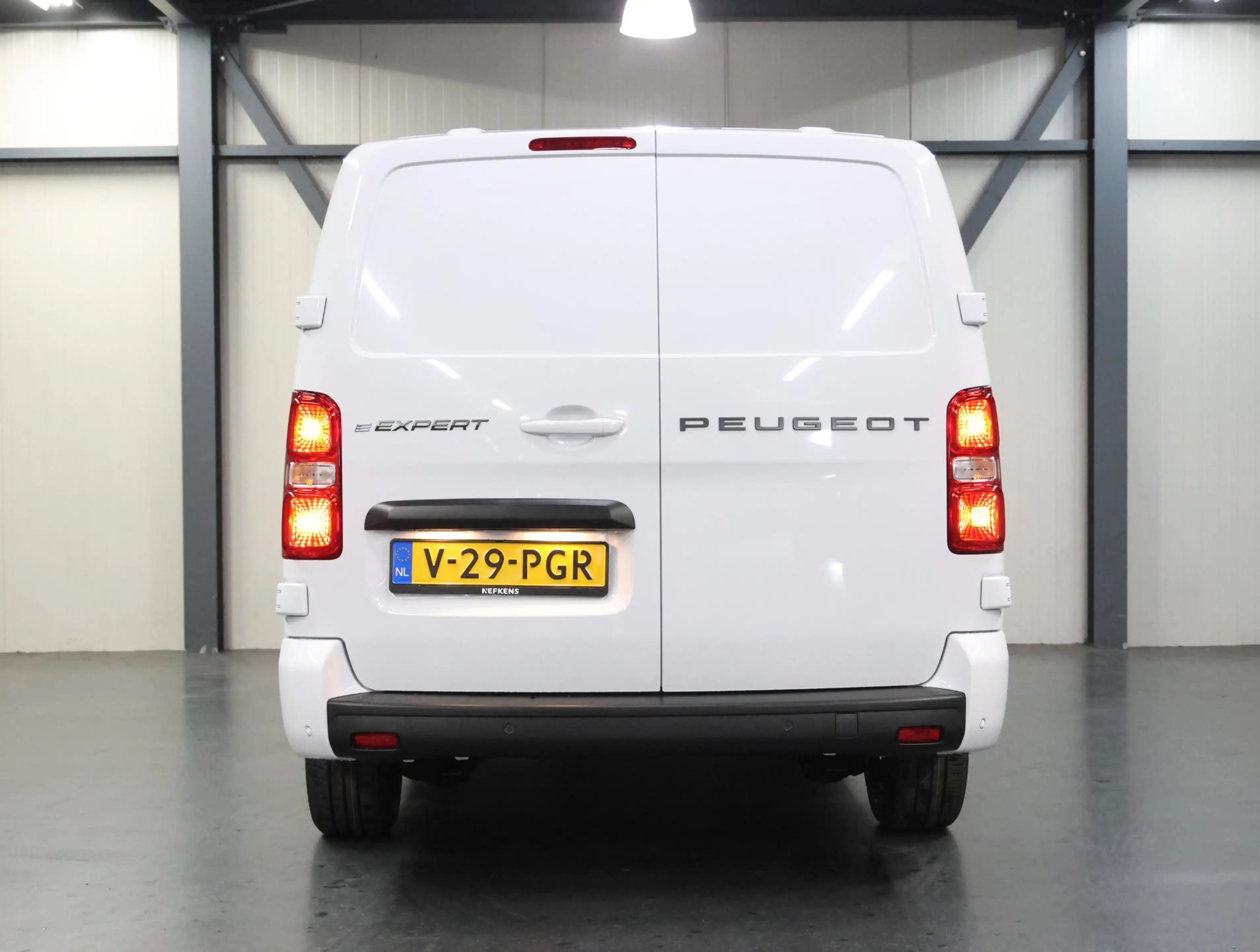 Peugeot e-Expert EV L3 DC 50 kWh Dubbelle cabine | Navigatie | stuu — photo 7
