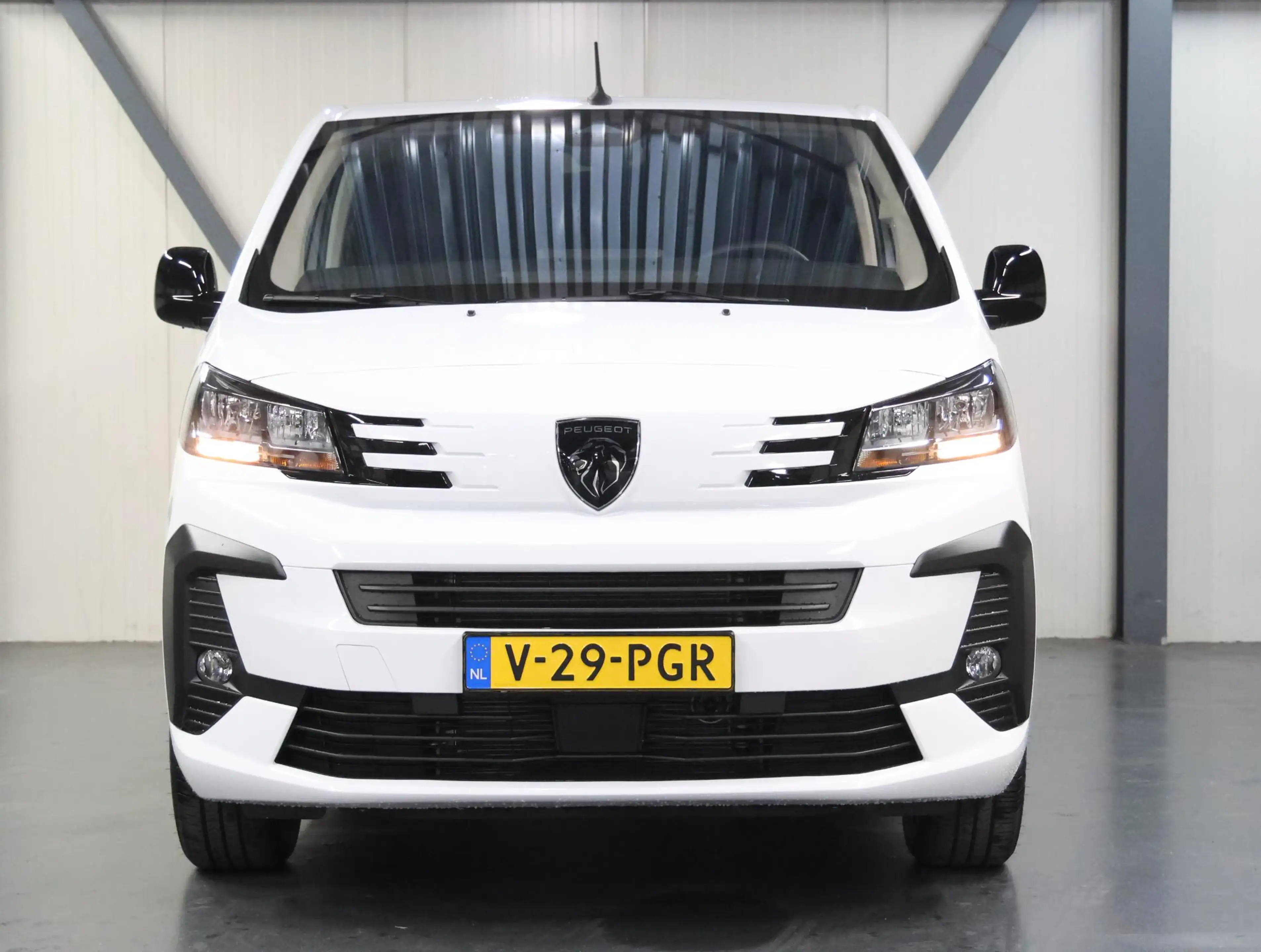 Peugeot e-Expert EV L3 DC 50 kWh Dubbelle cabine | Navigatie | stuu — photo 4