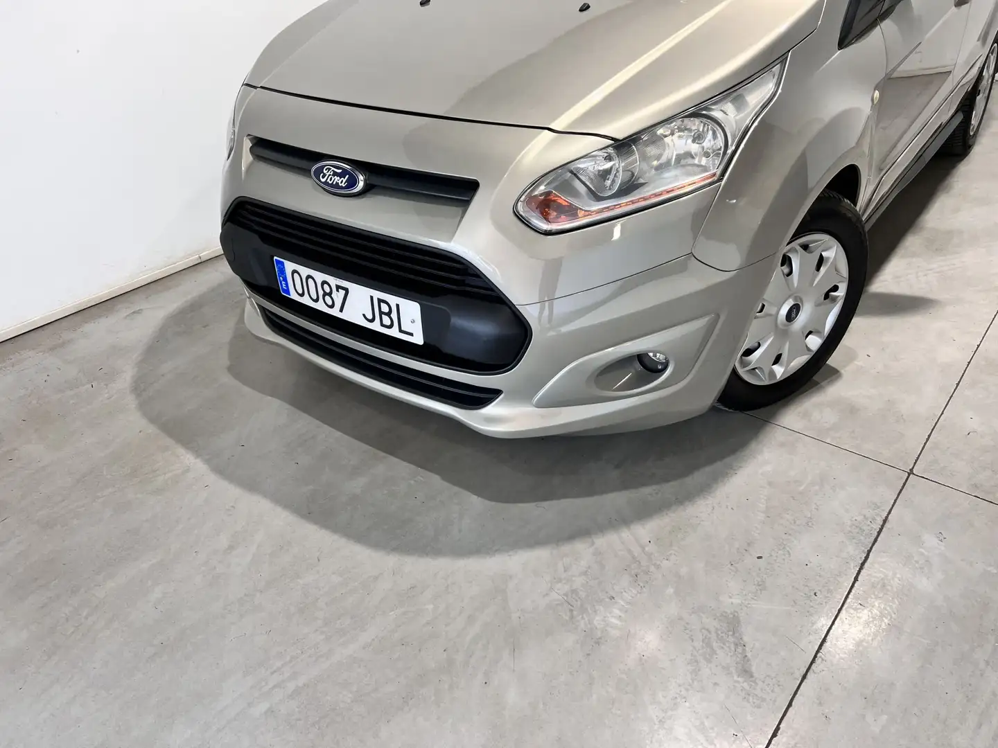 Ford Tourneo Connect 1.6TDCi Trend 95 Gris - 2