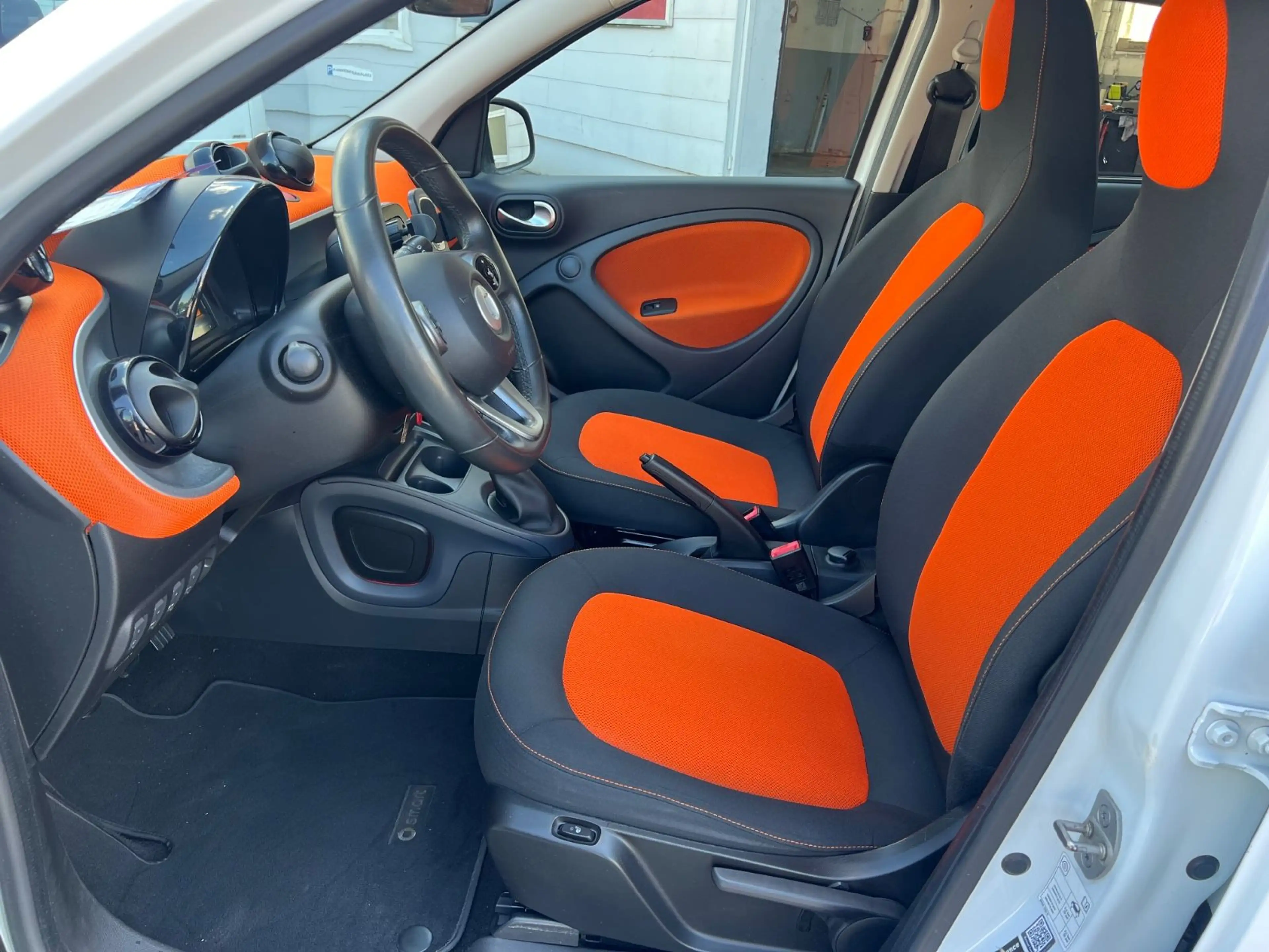 smart forFour forfour Basis 52 kW — photo 8