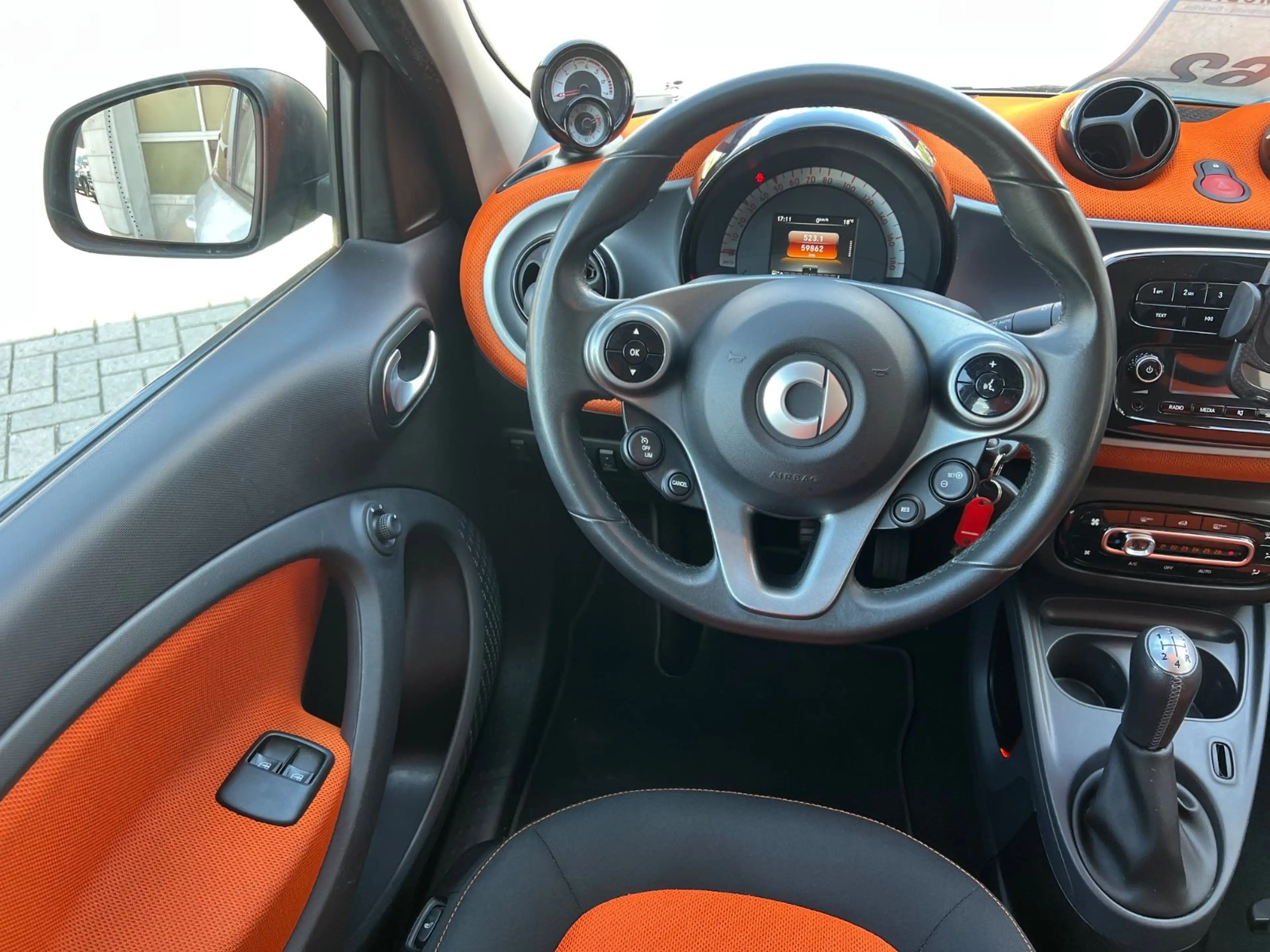 smart forFour forfour Basis 52 kW — photo 12
