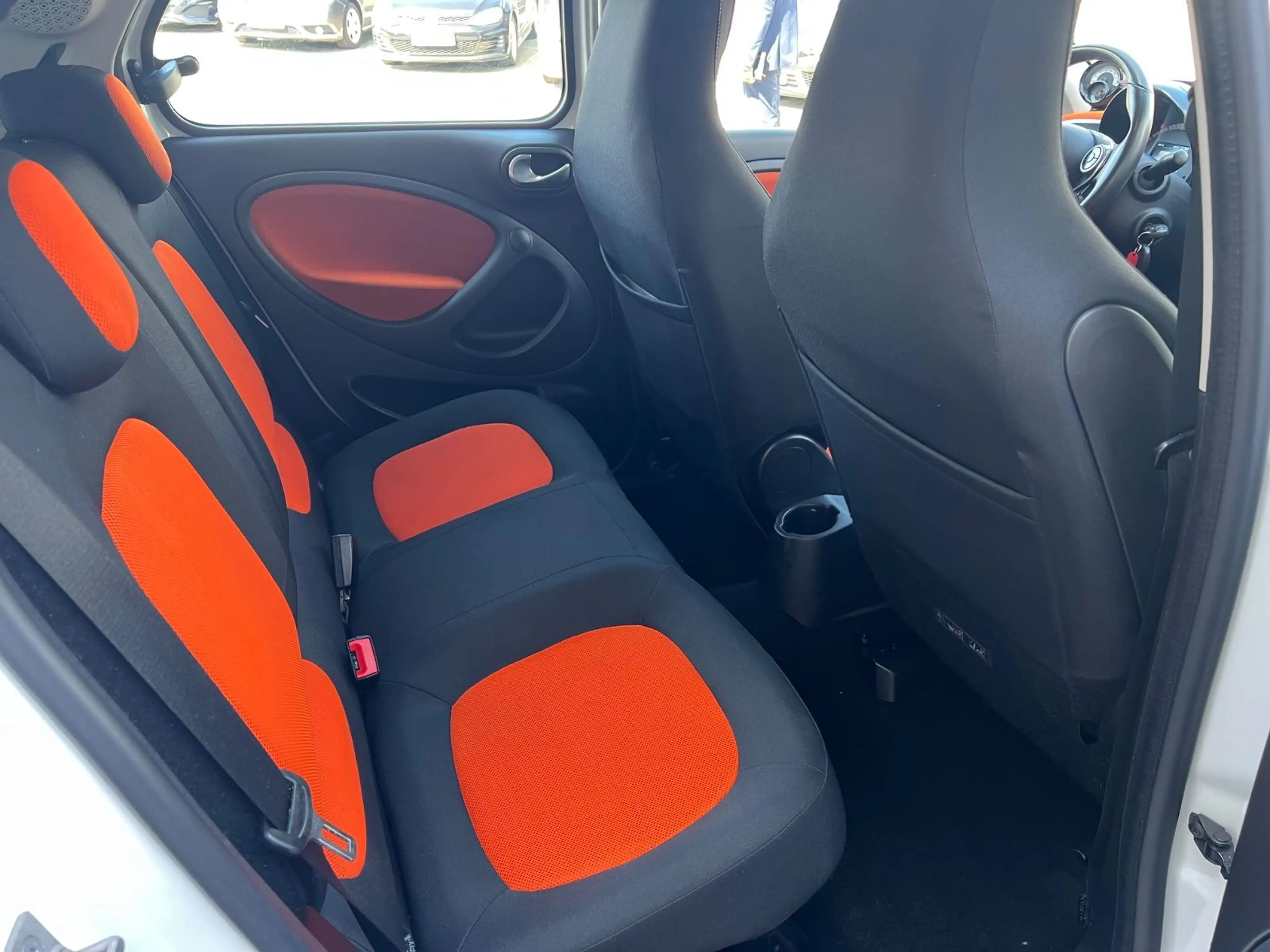 smart forFour forfour Basis 52 kW — photo 15