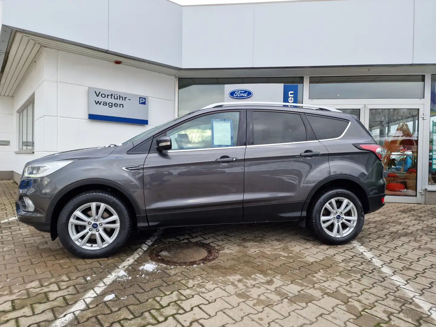 Ford Kuga Titanium Grigio - 2