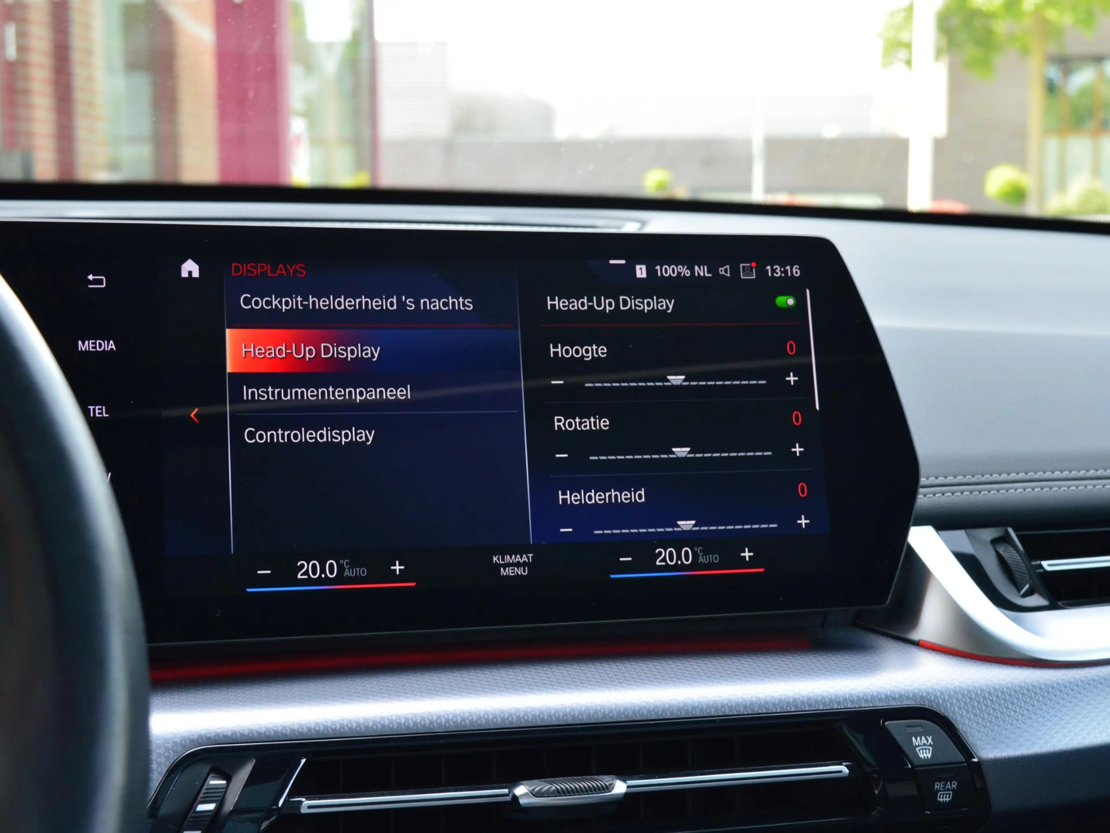 BMW iX1 xDrive30 M Sport | Innovation Pack | SOH 98% — photo 11