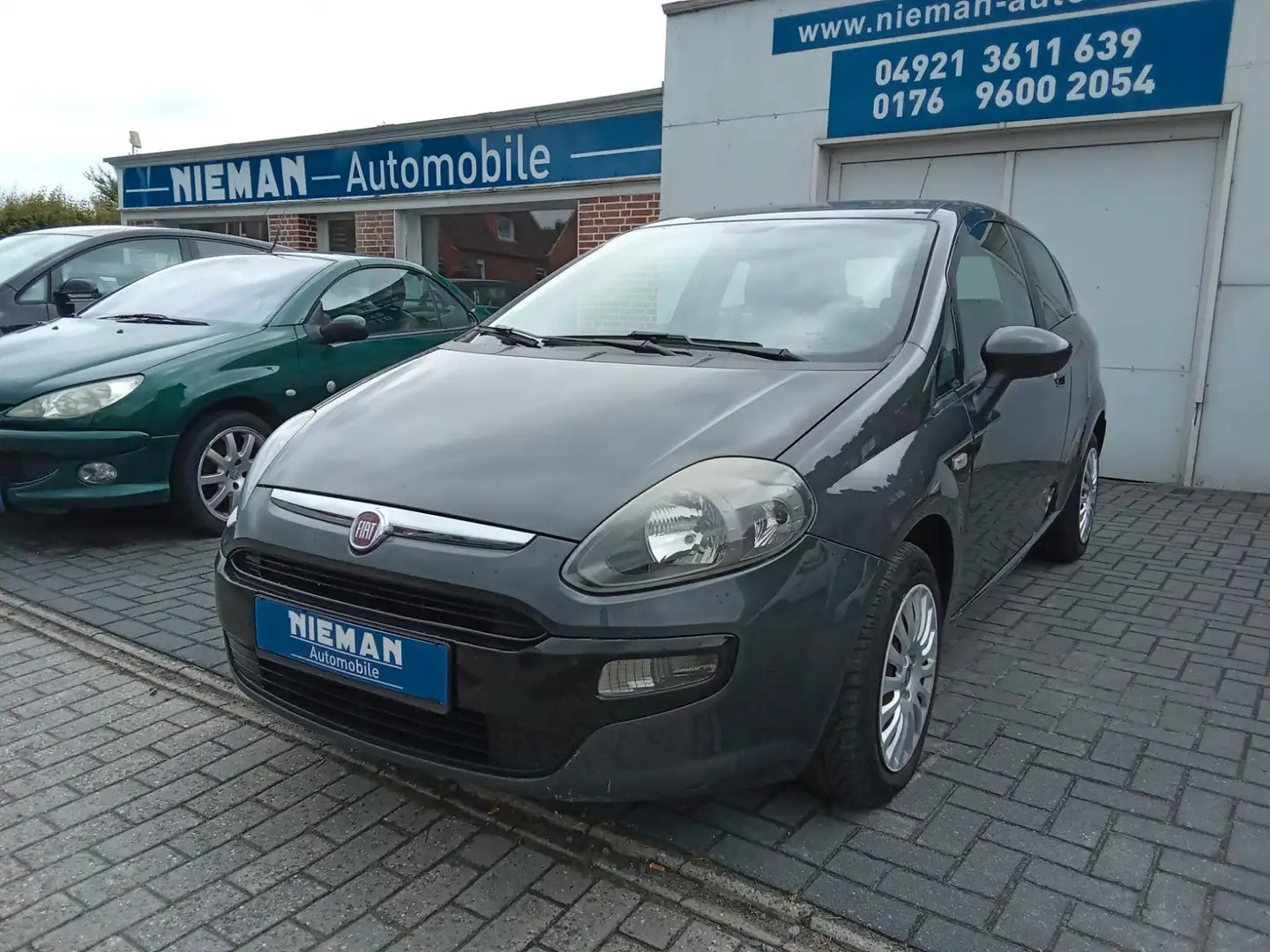 Fiat Punto Evo MyLife, TÜV NEU, 1JAHR GEWÄHRLEISTUNG Grau - 1