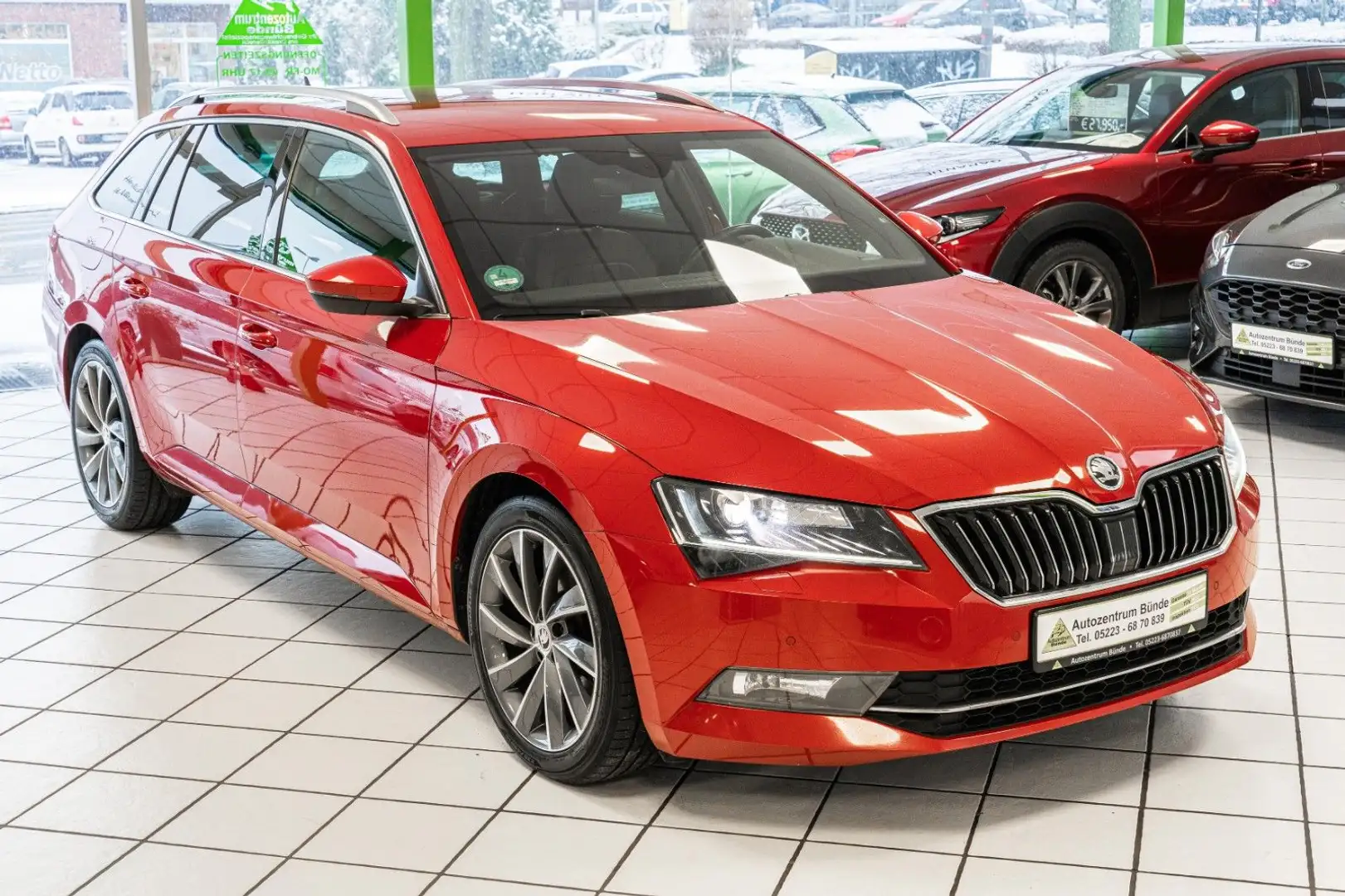 Skoda Superb Combi L&K 2.0 TDI ACC Navi Kamera Rot - 1