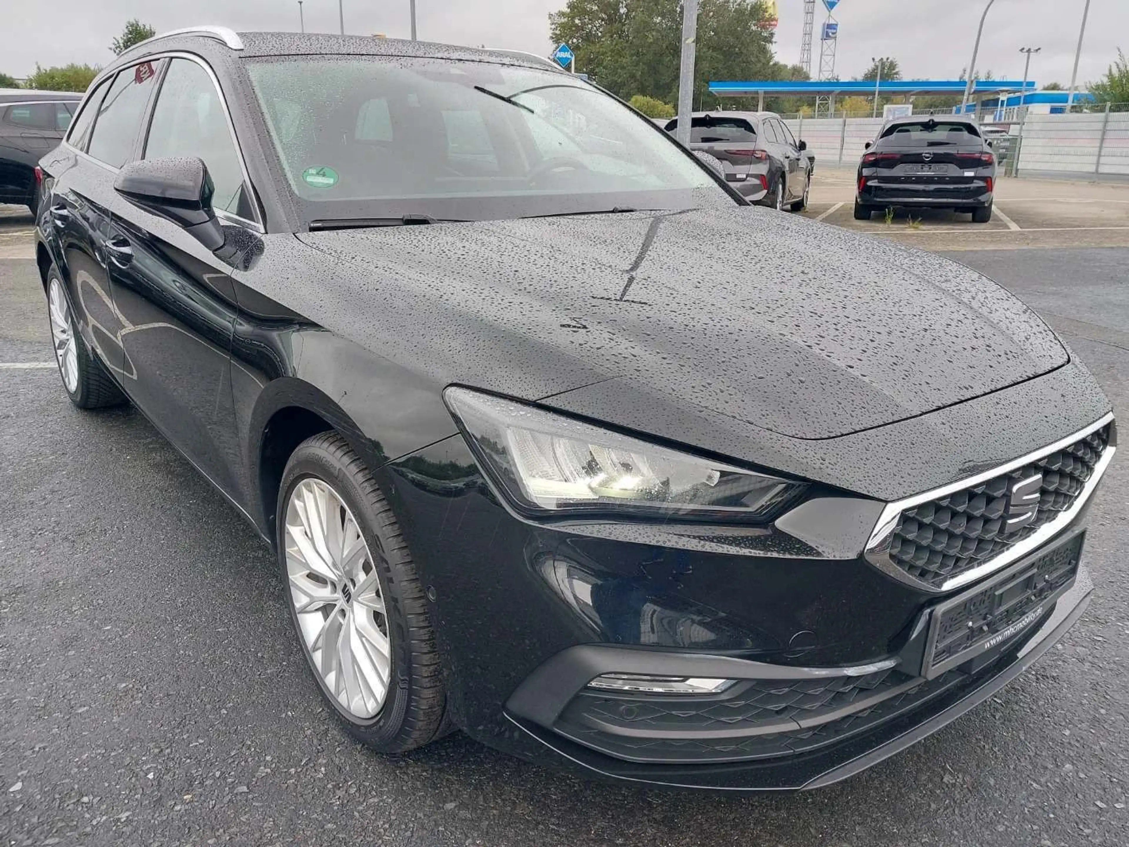 SEAT Leon Sportstourer Xcellence 1.4TSI e-Hybrid — photo 4
