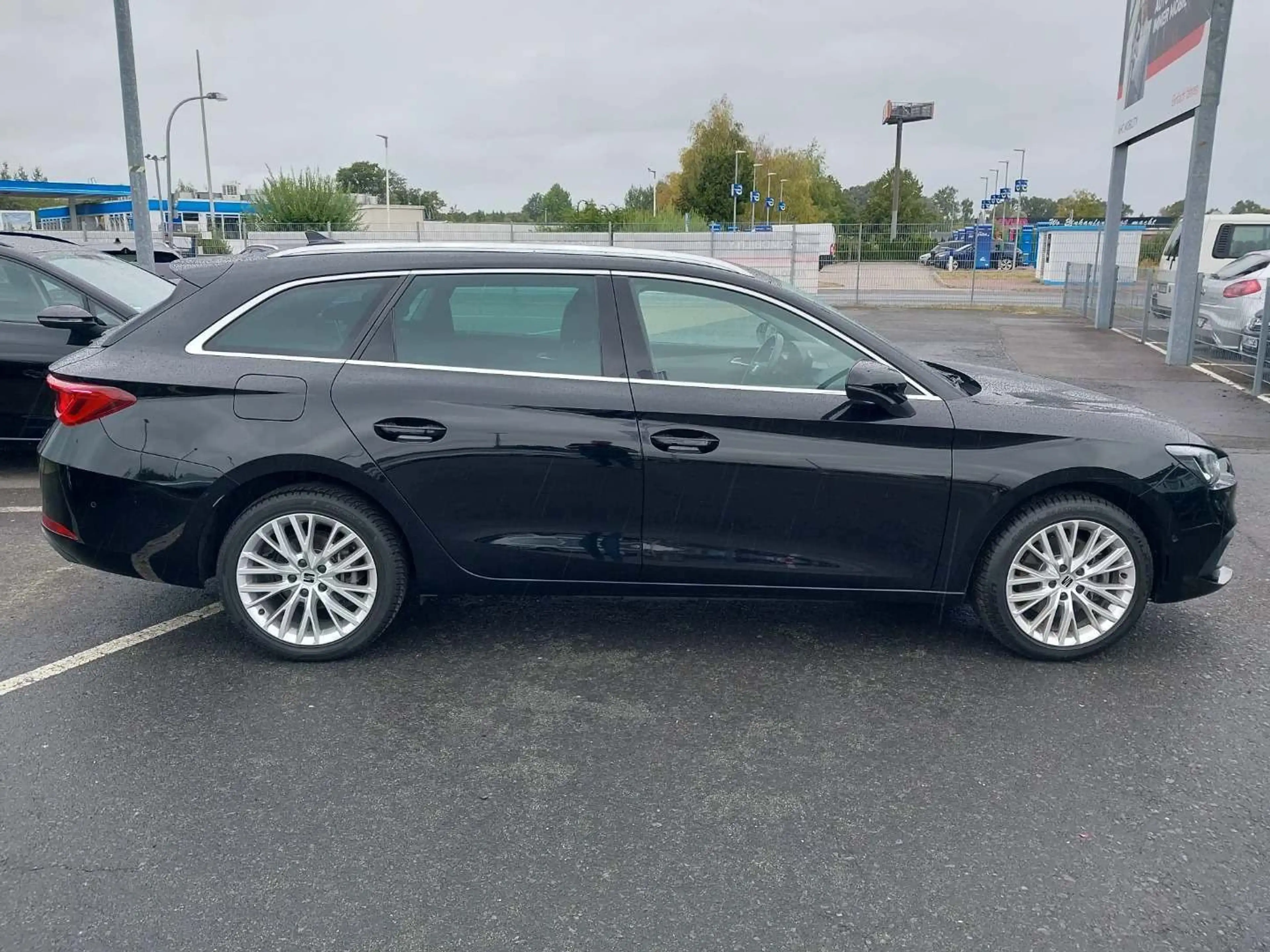 SEAT Leon Sportstourer Xcellence 1.4TSI e-Hybrid — photo 6
