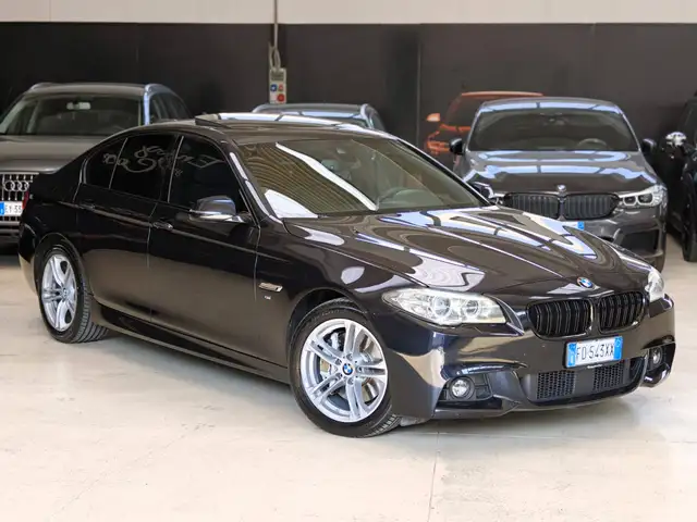 BMW 530 530d xDrive M Sport Steptronic 249CV | ACC Stop&Go | Lane Assist | Tetto Apribile | Navi Pro | Alcantara | Carbon Schwarz