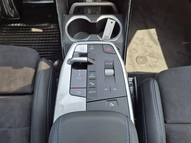 BMW X1 view 10