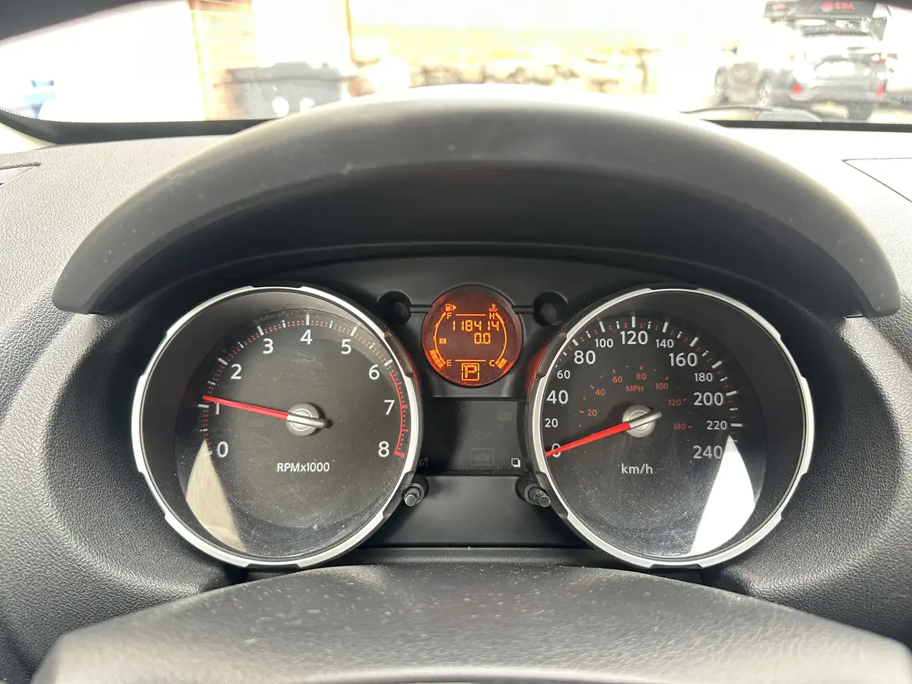 Nissan Rogue снимка Nissan Rogue