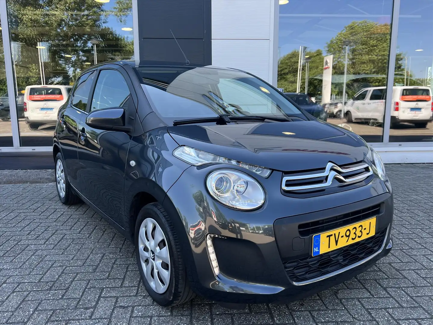 Citroen C1 1.0 VTi 68PK 5D Feel | Apple Carplay | Android Aut Grijs - 2