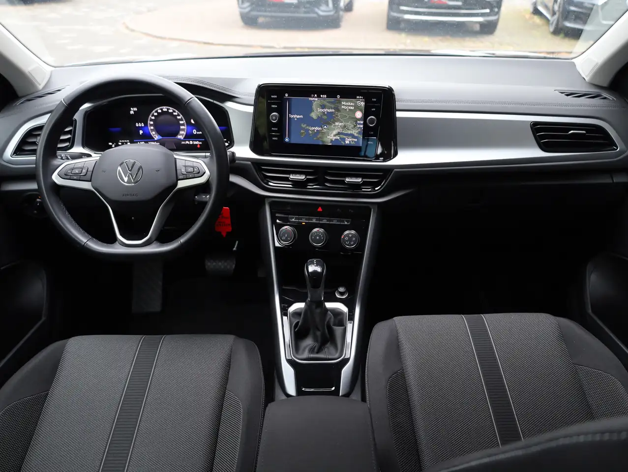 Volkswagen T-Roc Life *Park-Ass*App-Connect*Virtual*AHK, миниатюра 15