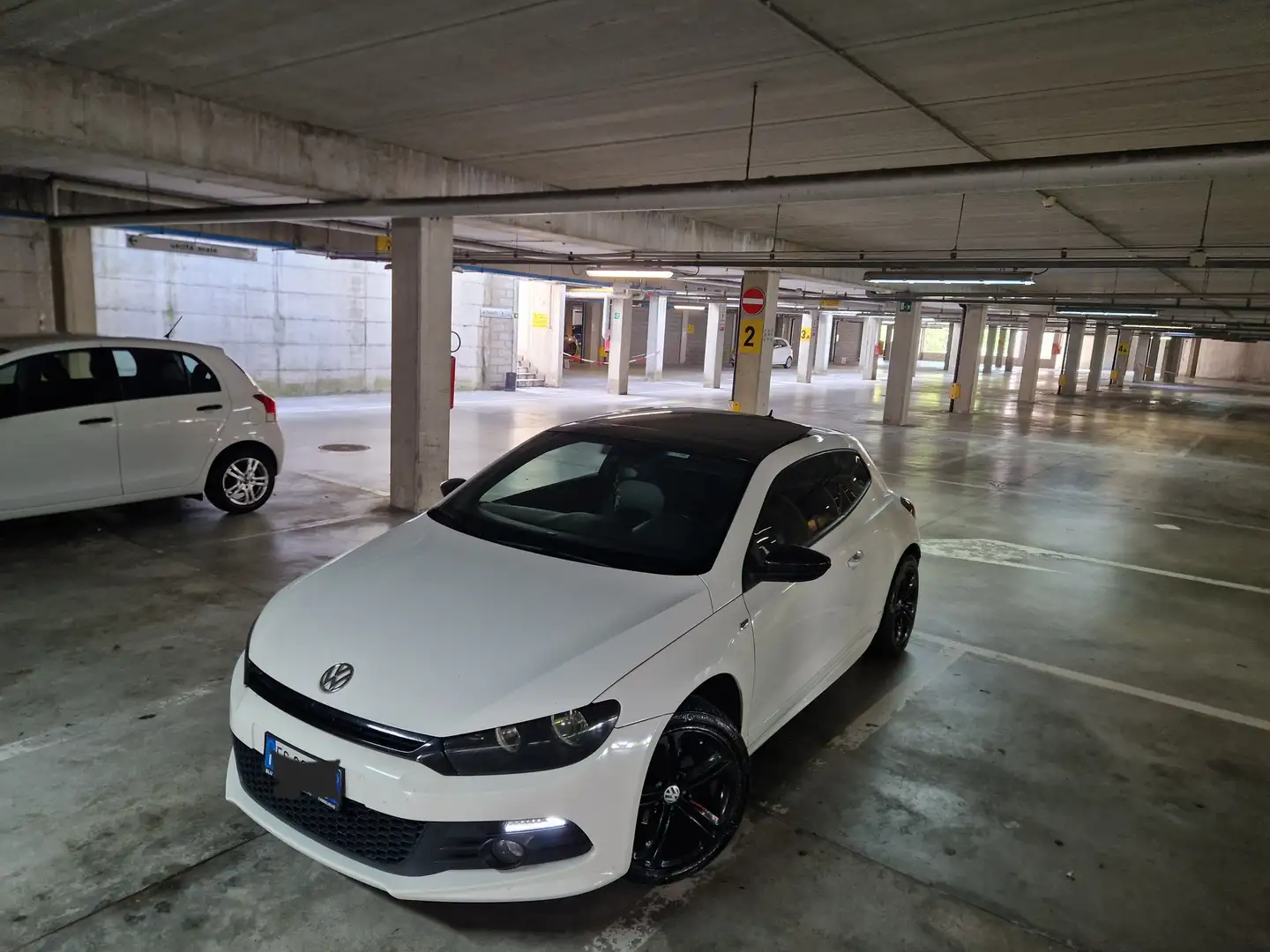 Volkswagen Scirocco Scirocco III 2008 2.0 tdi - 1
