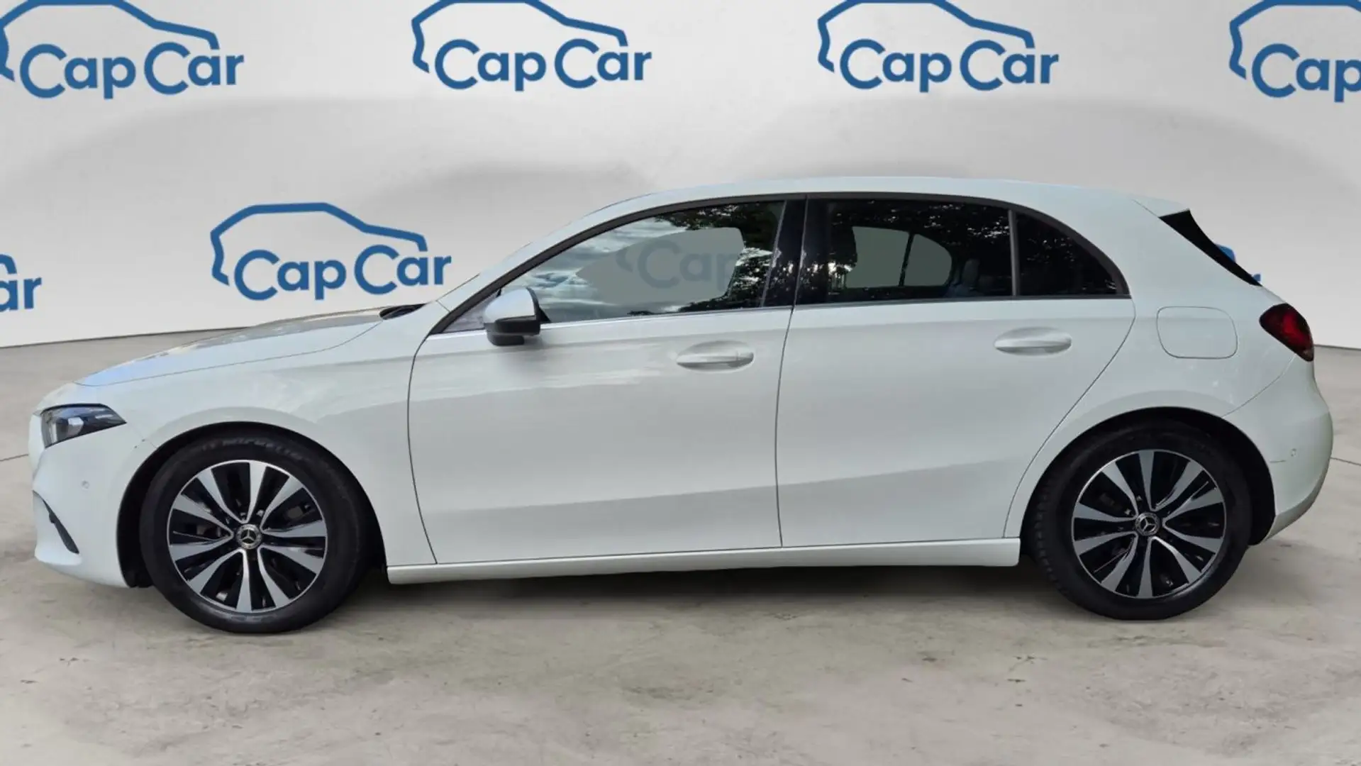 Mercedes-Benz A 180 Berline 180 d 116 8G-DCT Business Line - Automatiq Blanc - 2