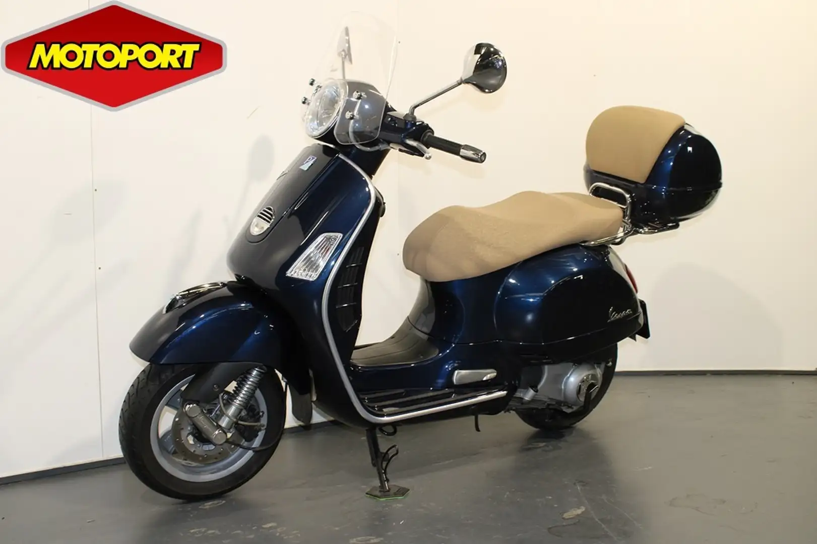 Vespa GTS 250ie Blau - 2