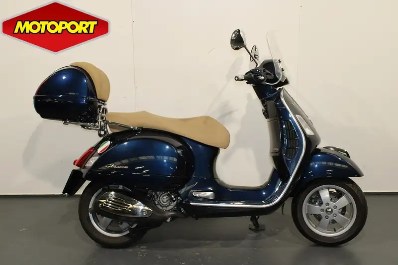 Vespa GTS 250ie