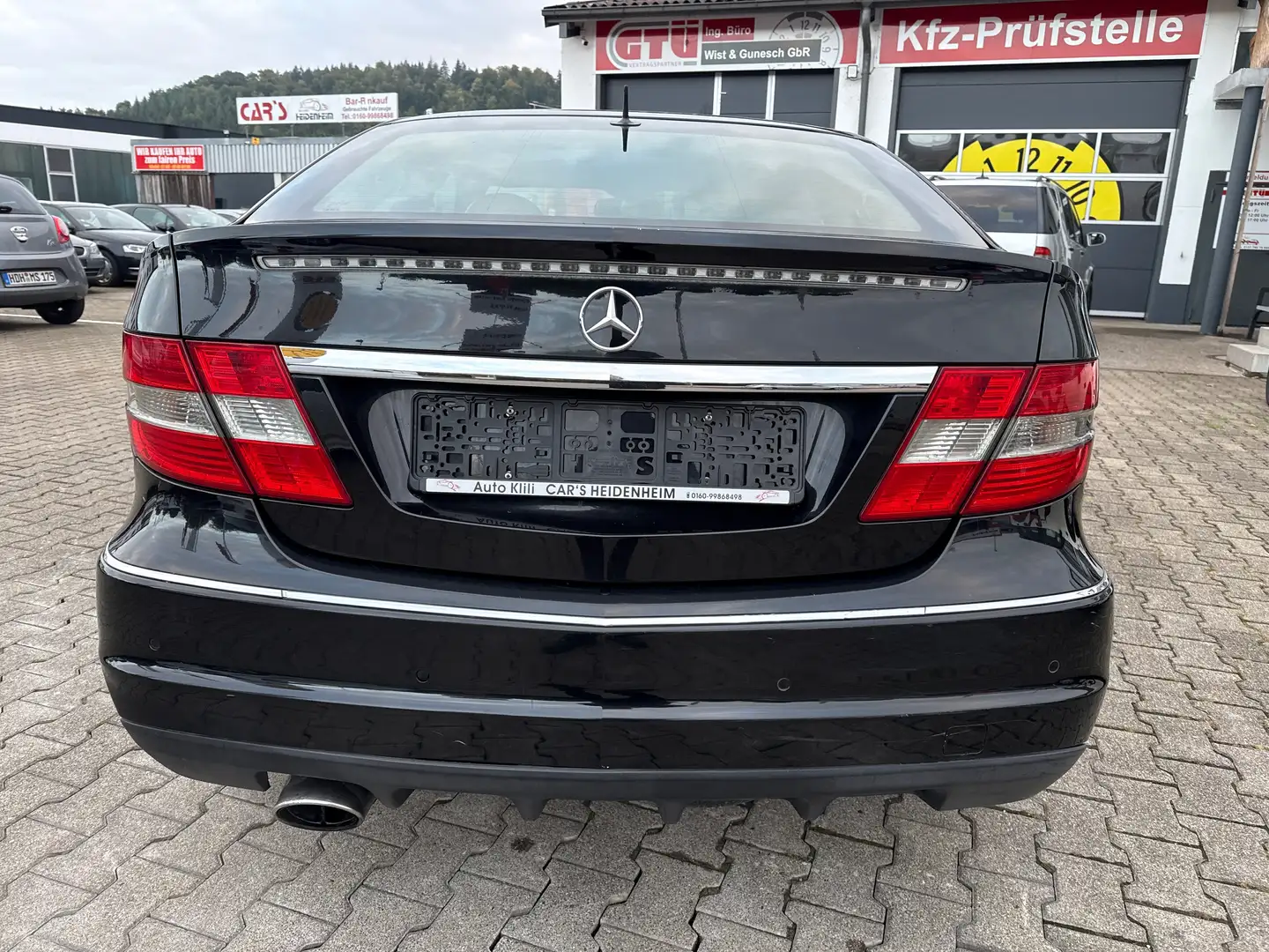 Mercedes-Benz CLC CLC 180 Kompressor Automatik Czarny - 2