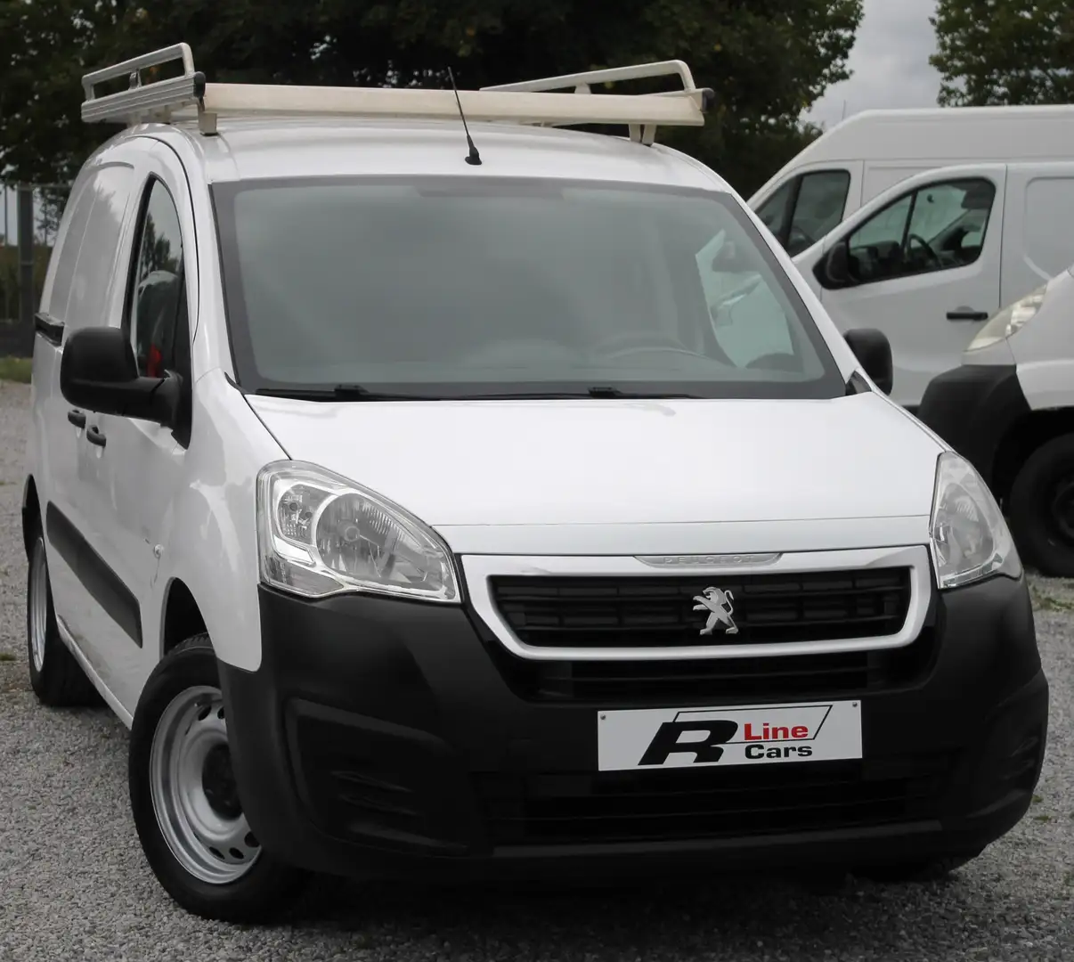 Peugeot Partner 1.6 HDi UTILITAIRE (EU6b) CLIMATISATION 12 MOIS GR Wit - 2