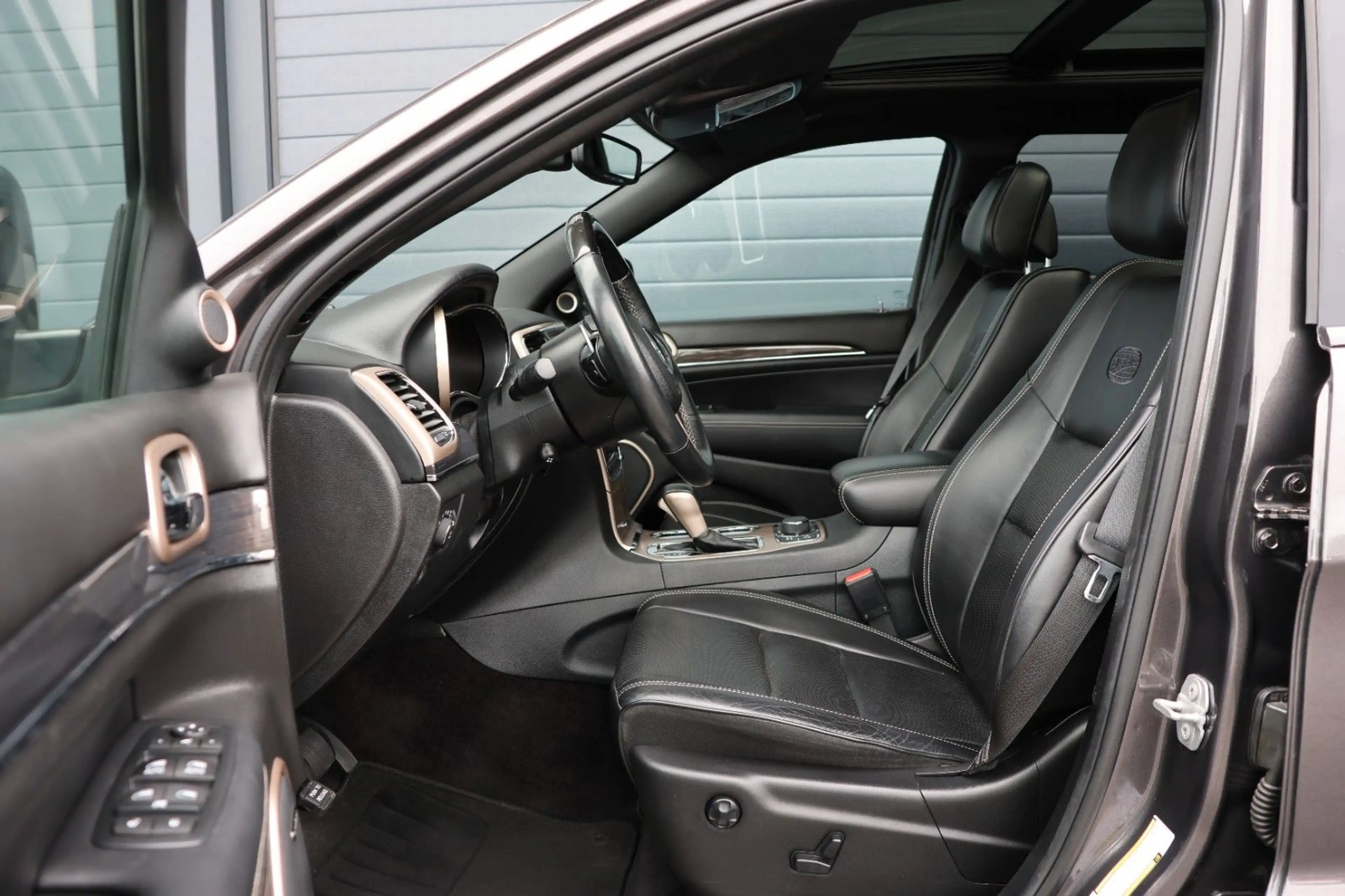 Jeep Grand Cherokee 4x4/AHK/ACC/H&K/Luftfeder./4xSHZ — photo 9