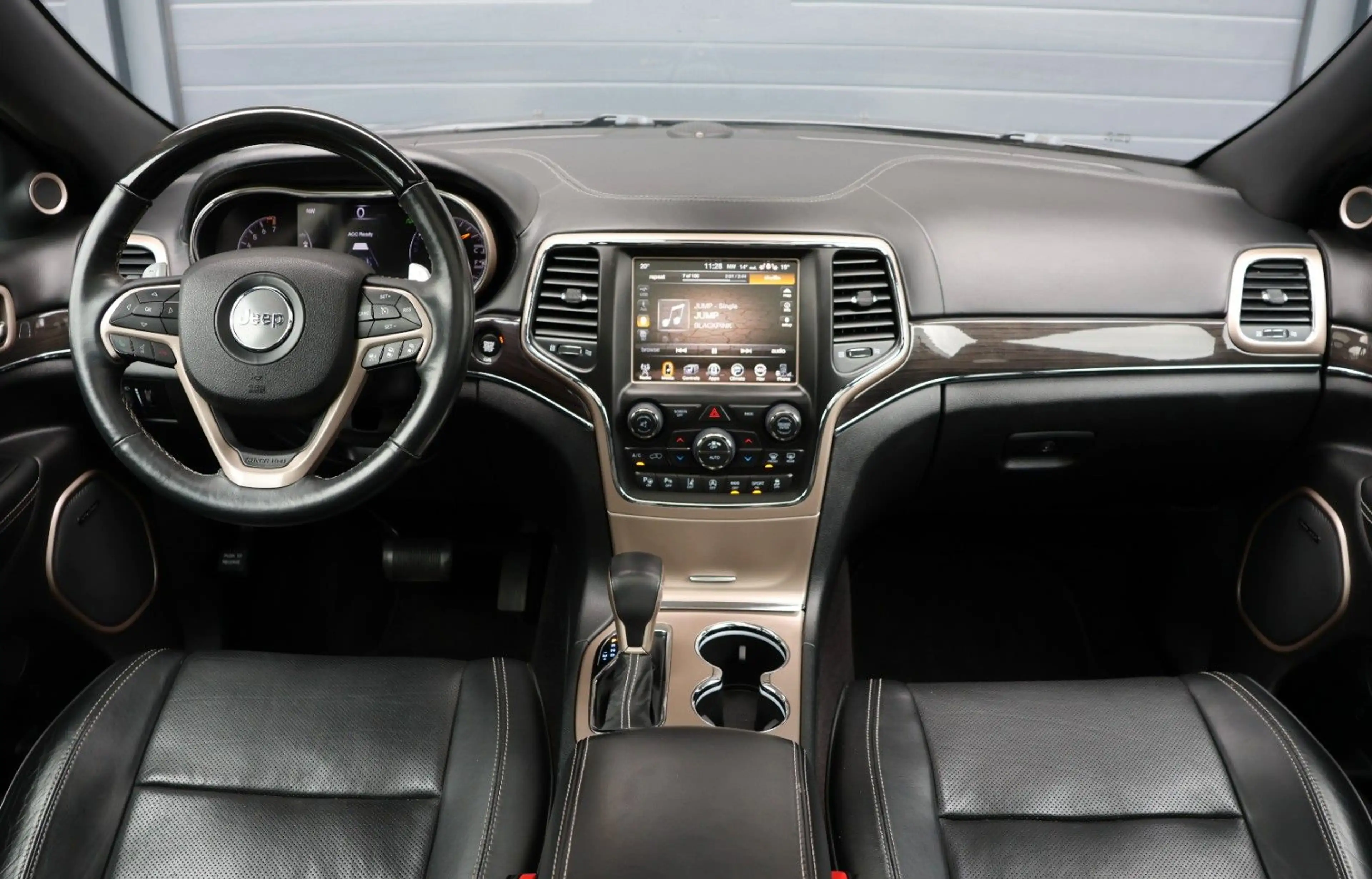 Jeep Grand Cherokee 4x4/AHK/ACC/H&K/Luftfeder./4xSHZ — photo 13