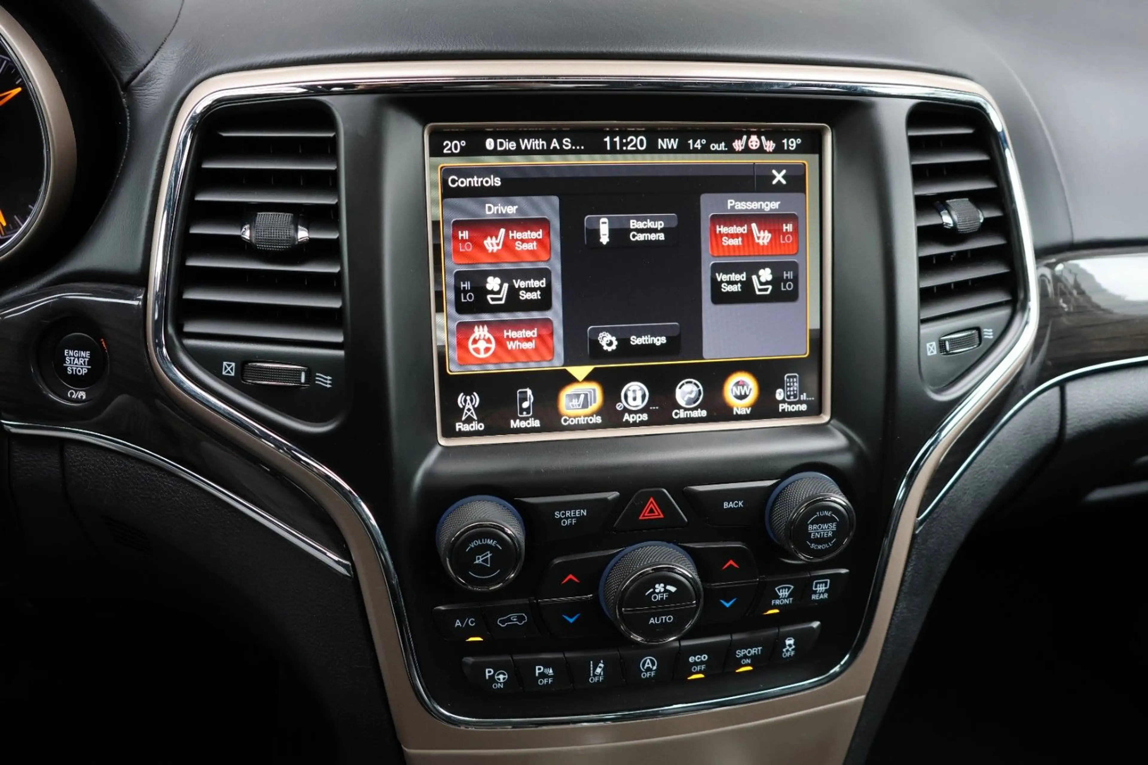 Jeep Grand Cherokee 4x4/AHK/ACC/H&K/Luftfeder./4xSHZ — photo 14
