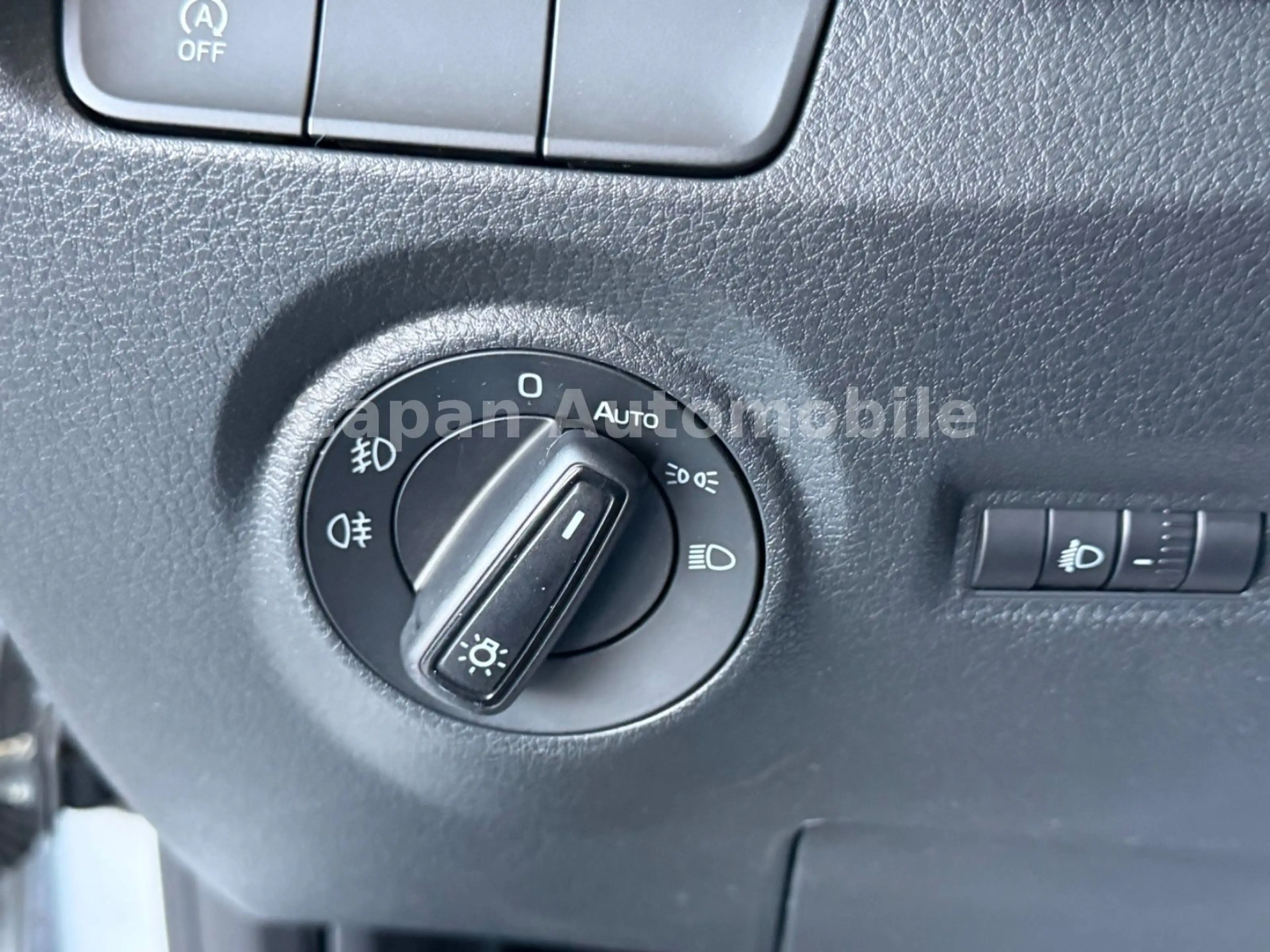 Skoda Fabia Combi Ambition Scheckheft/PDC/EURO6 — photo 11
