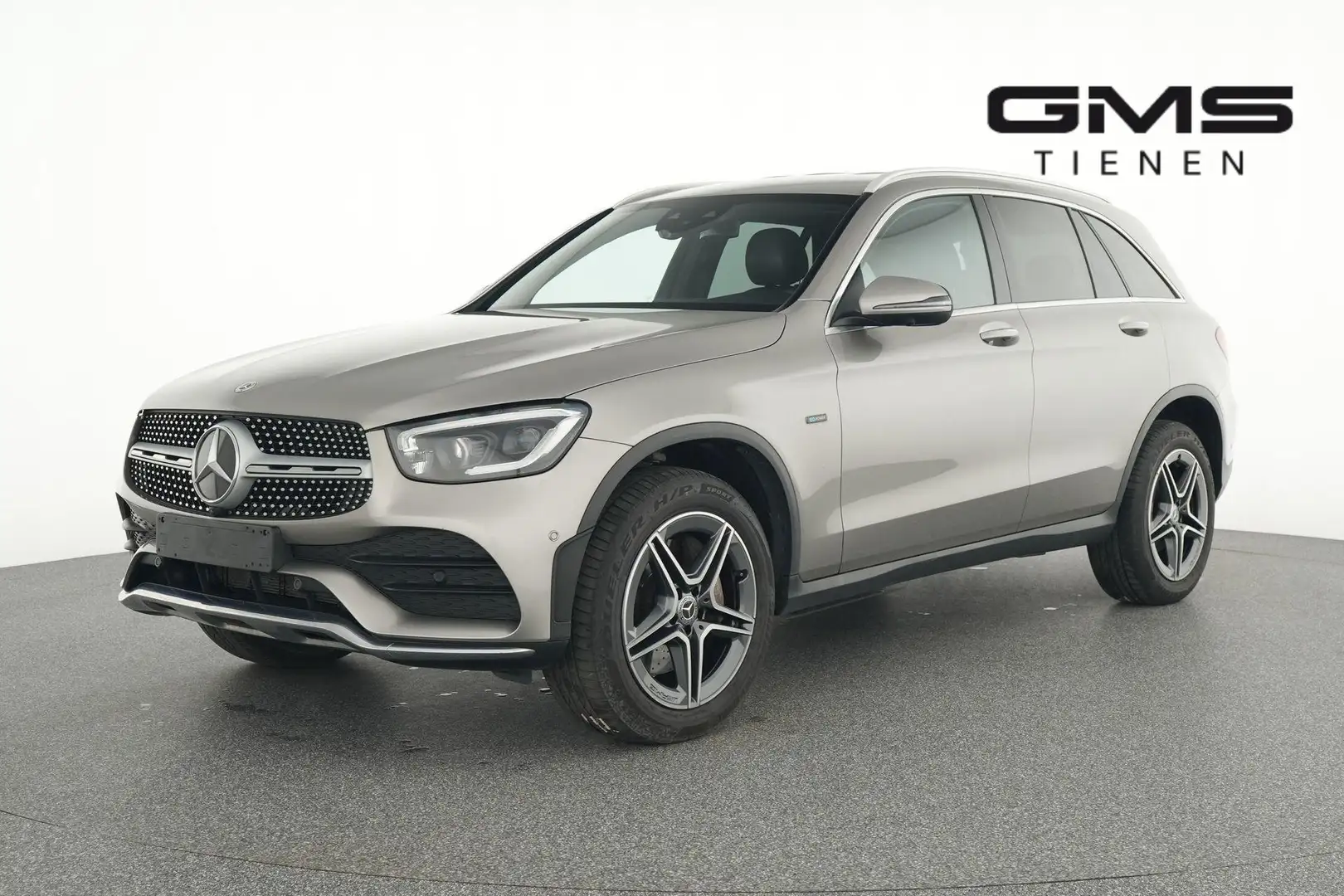 Mercedes-Benz GLC 300 e 4MATIC AMG Line *2 JAAR GARANTIE* Zilver - 1