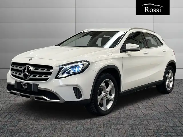 Mercedes-Benz GLA 180 d Sport auto