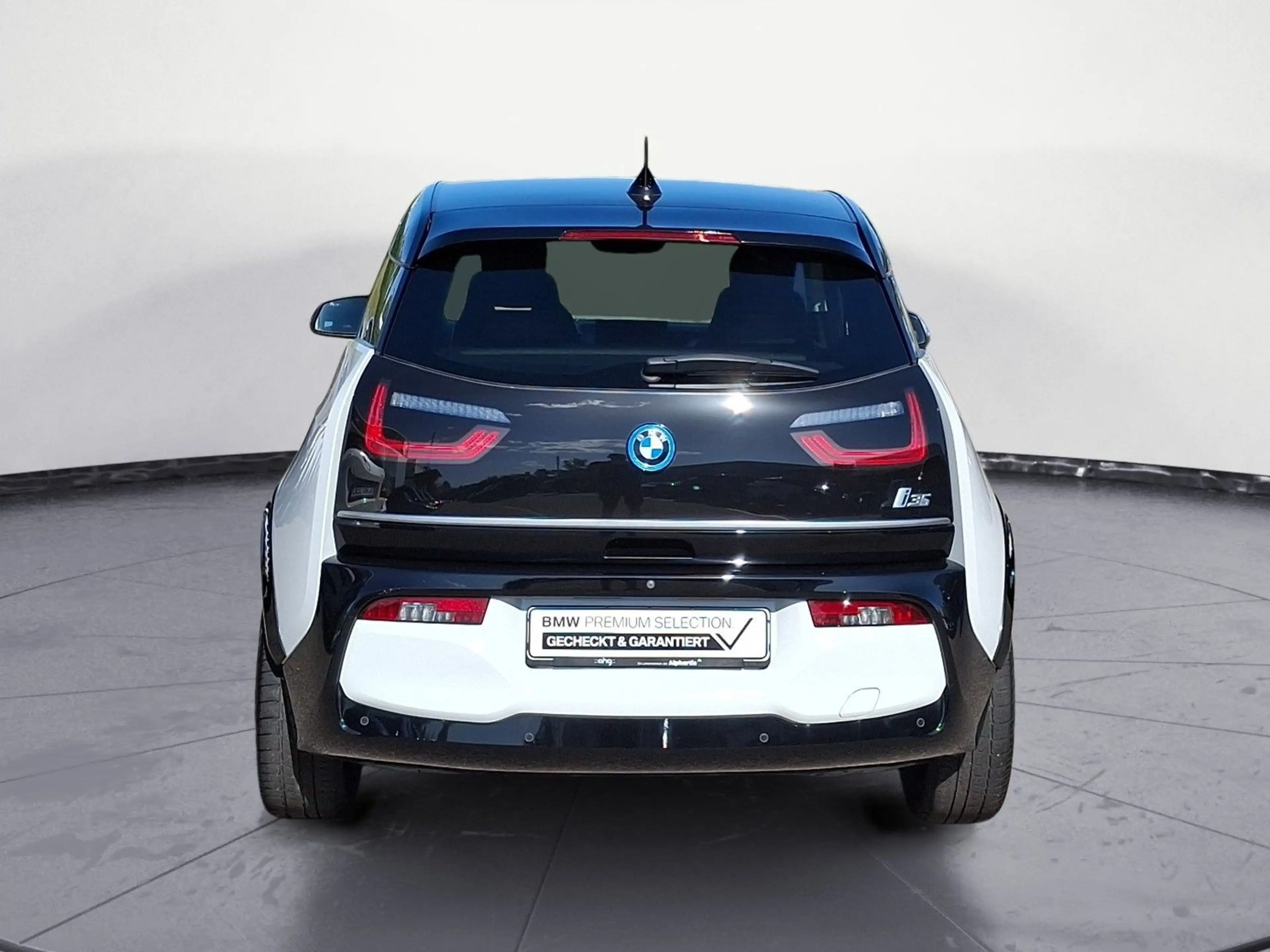 BMW i3 s (120 Ah), Navigation Business Driving Assist — photo 6