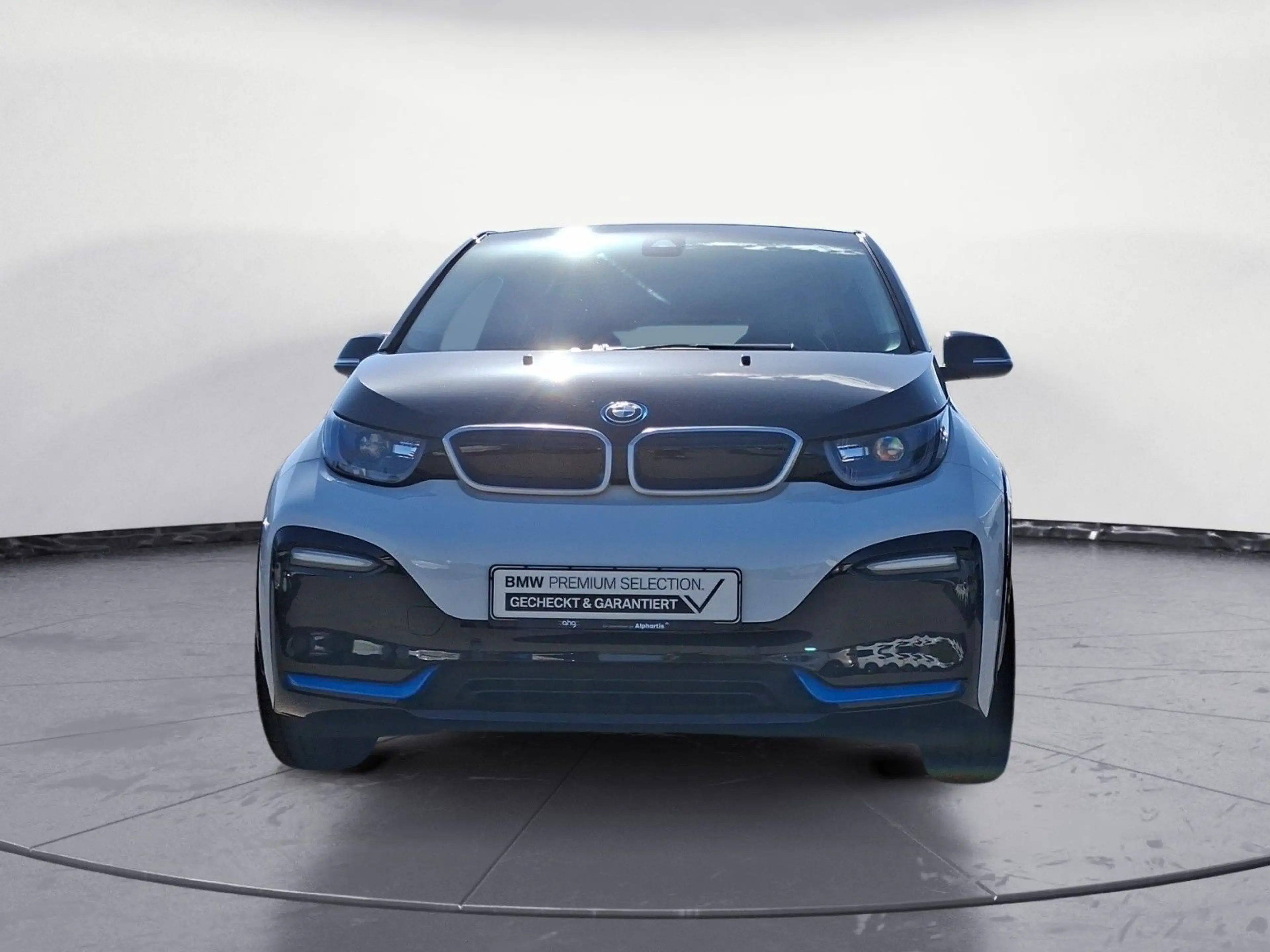 BMW i3 s (120 Ah), Navigation Business Driving Assist — photo 9