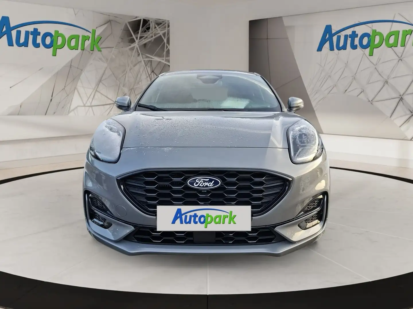 Ford Puma ST-Line Grau - 2