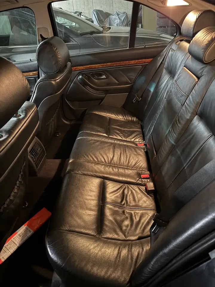 BMW 528i, foto 5
