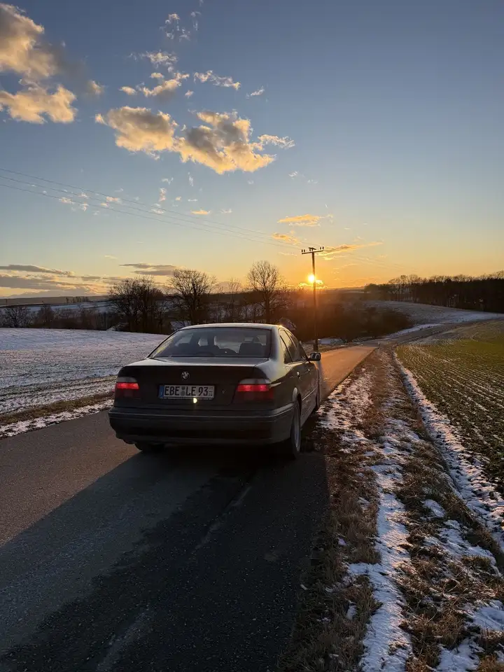 BMW 528i, foto 3