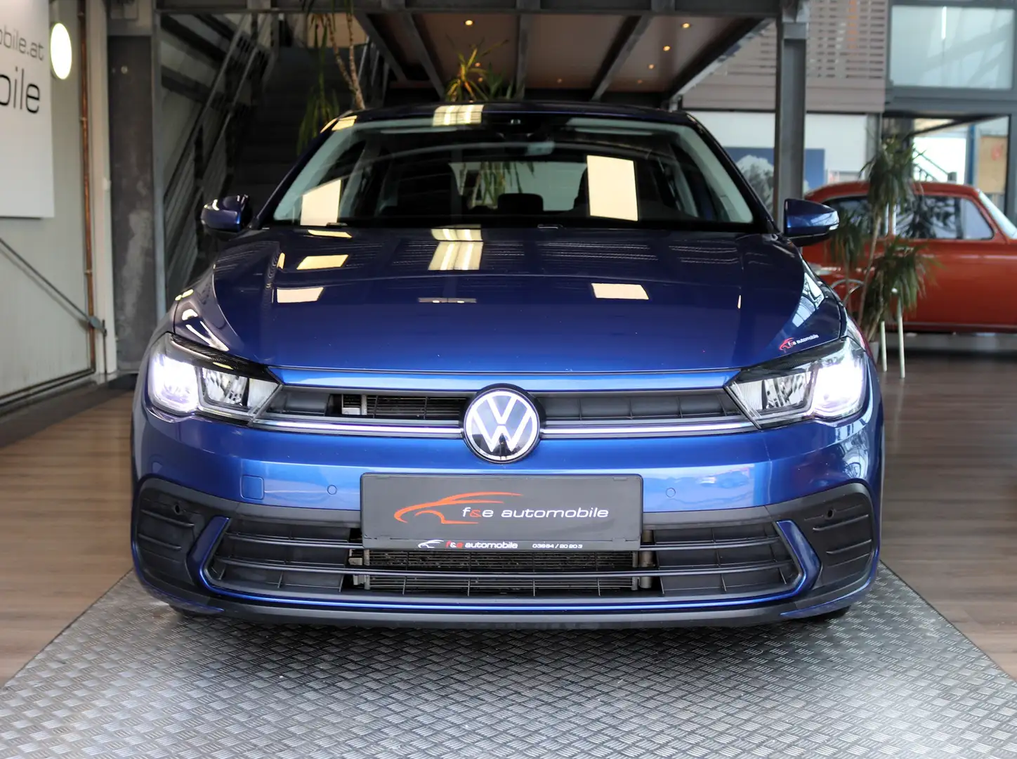 Volkswagen Polo Life TSI DSG Blau - 2