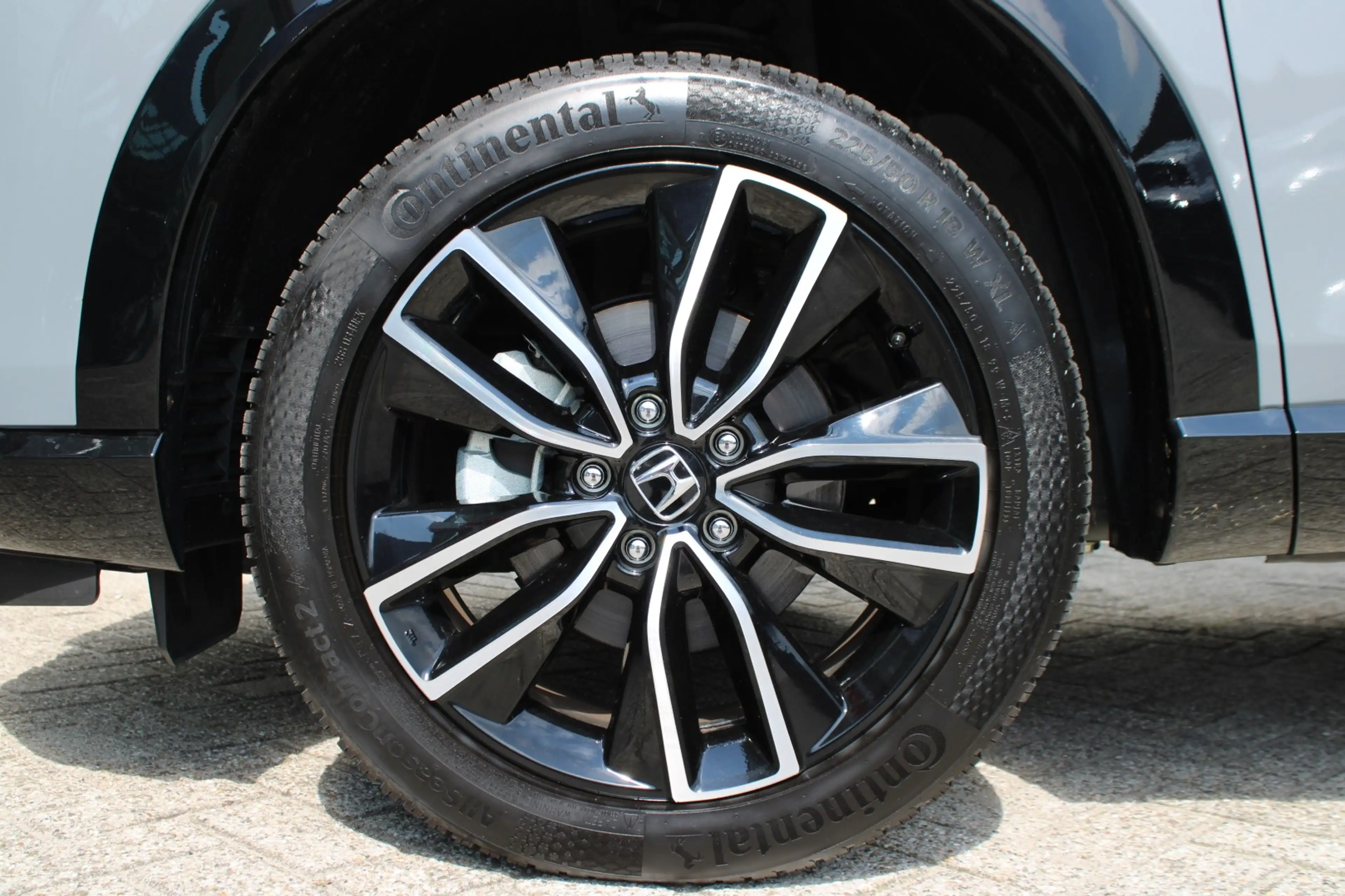 Honda HR-V 1.5 e:HEV i-MMD 131pk CVT Advance | facelift | car — photo 8