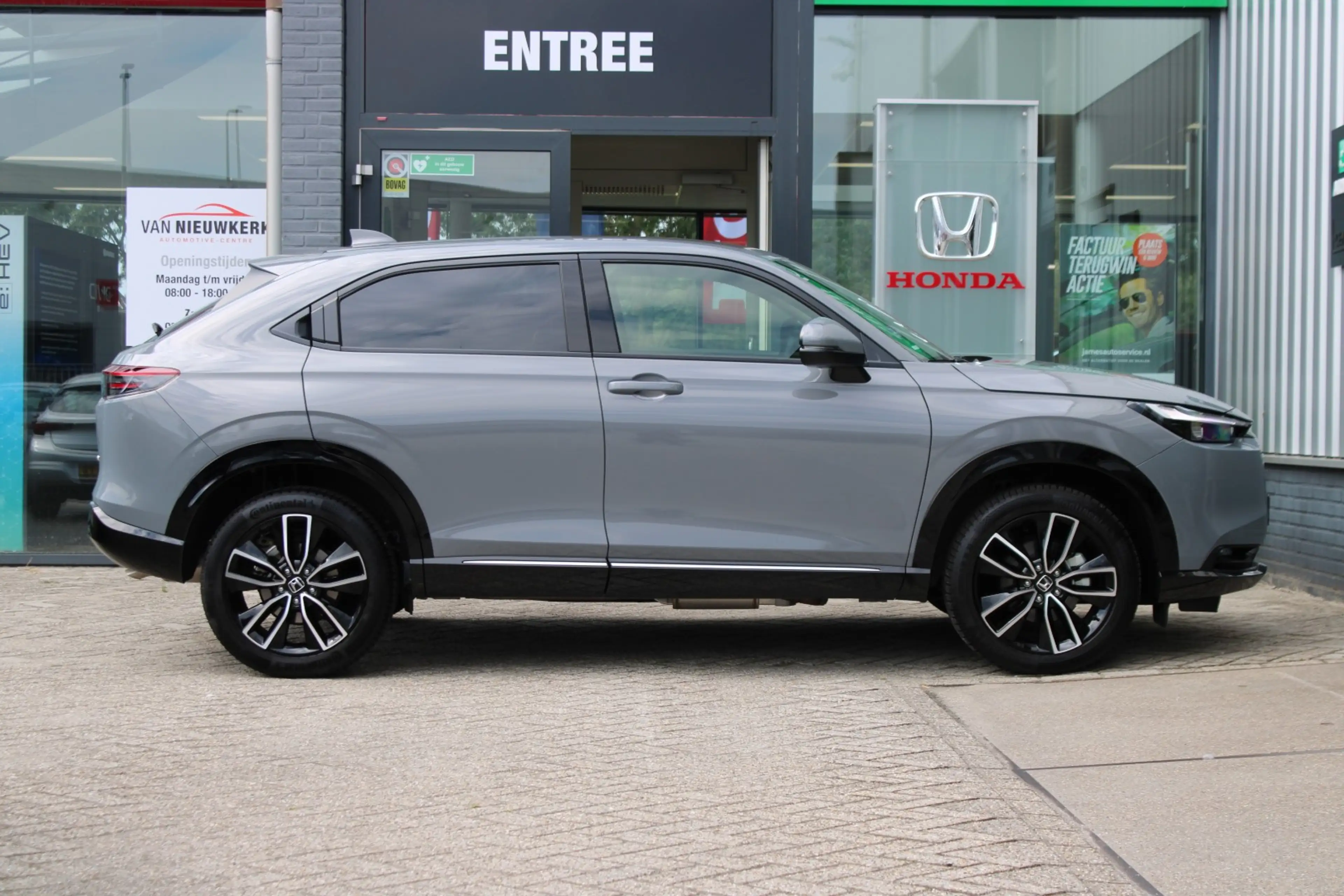 Honda HR-V 1.5 e:HEV i-MMD 131pk CVT Advance | facelift | car — photo 3