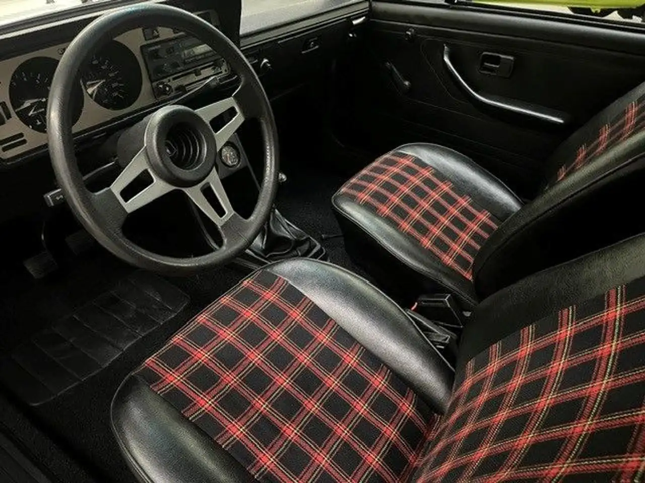 Volkswagen Scirocco 1 GT mit Stahlhubdach - herausnehmbar, foto 5