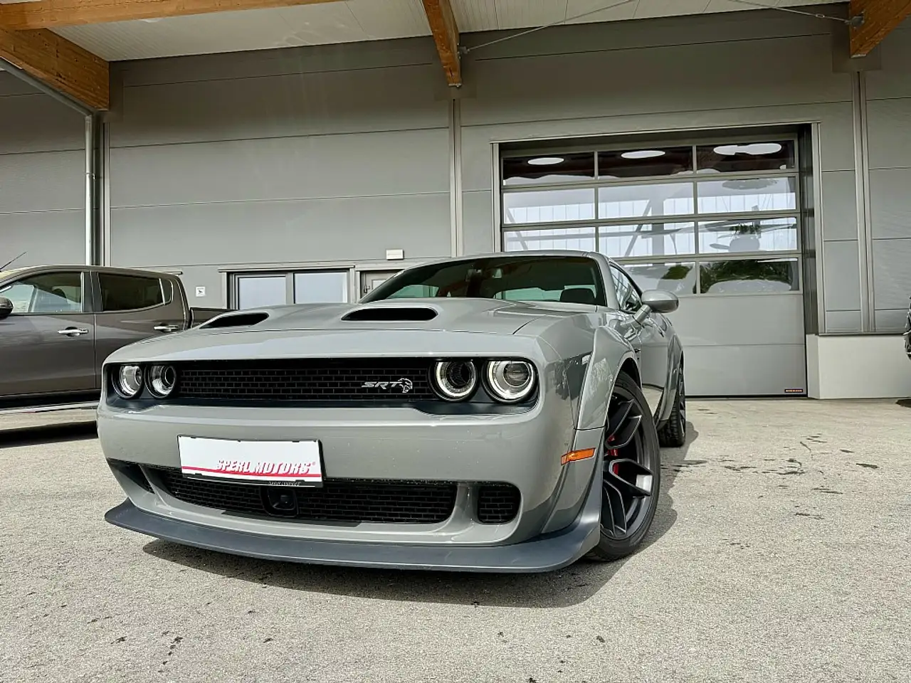 Dodge Challenger SRT Hellcat Widebody 6,2 V8
