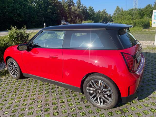 MINI Cooper E Mini Cooper E Classic Trim, 7" P Spoke 2