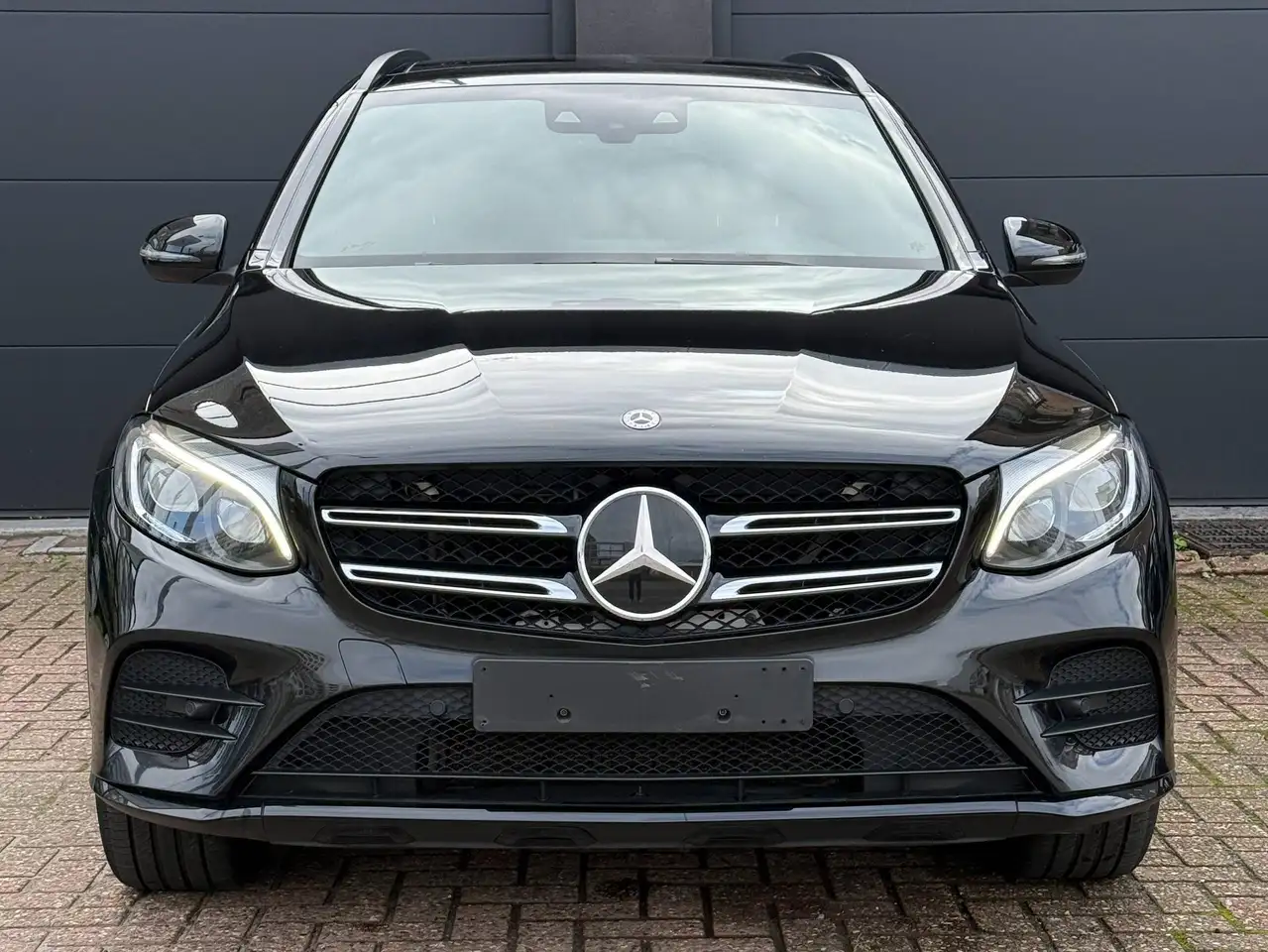 Mercedes-Benz GLC 220