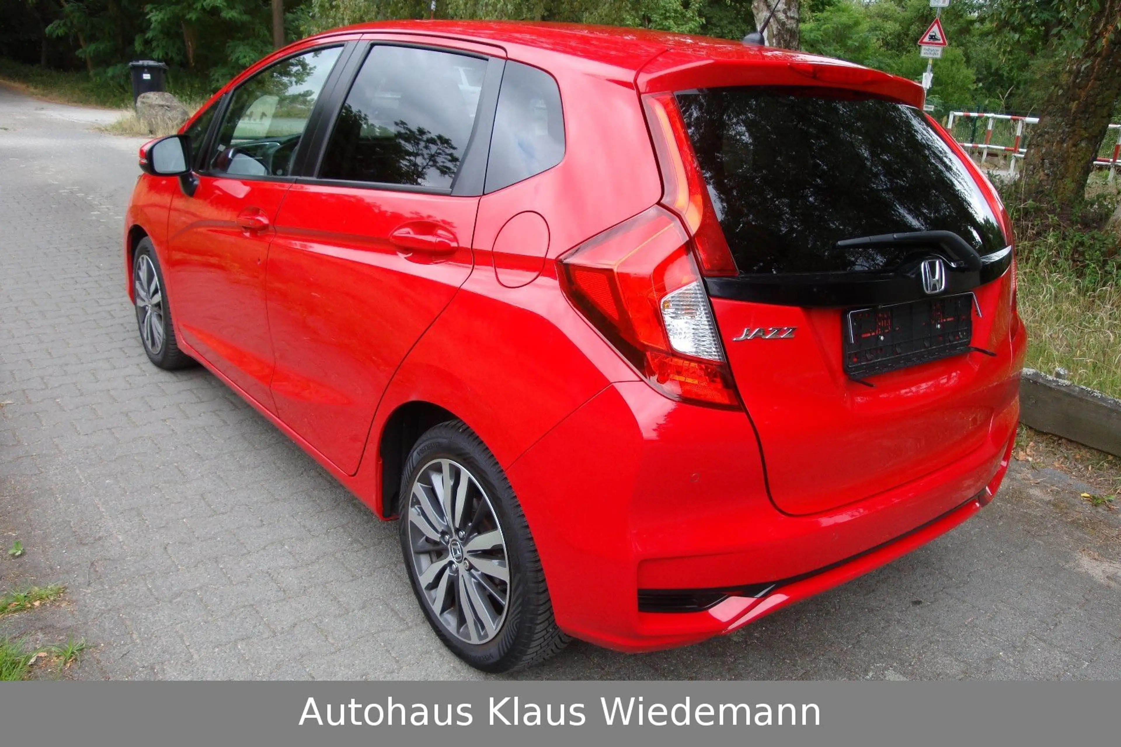 Honda Jazz 1.3 i-VTEC Aut. Elegance - 1.Hd./53 TKM — photo 3