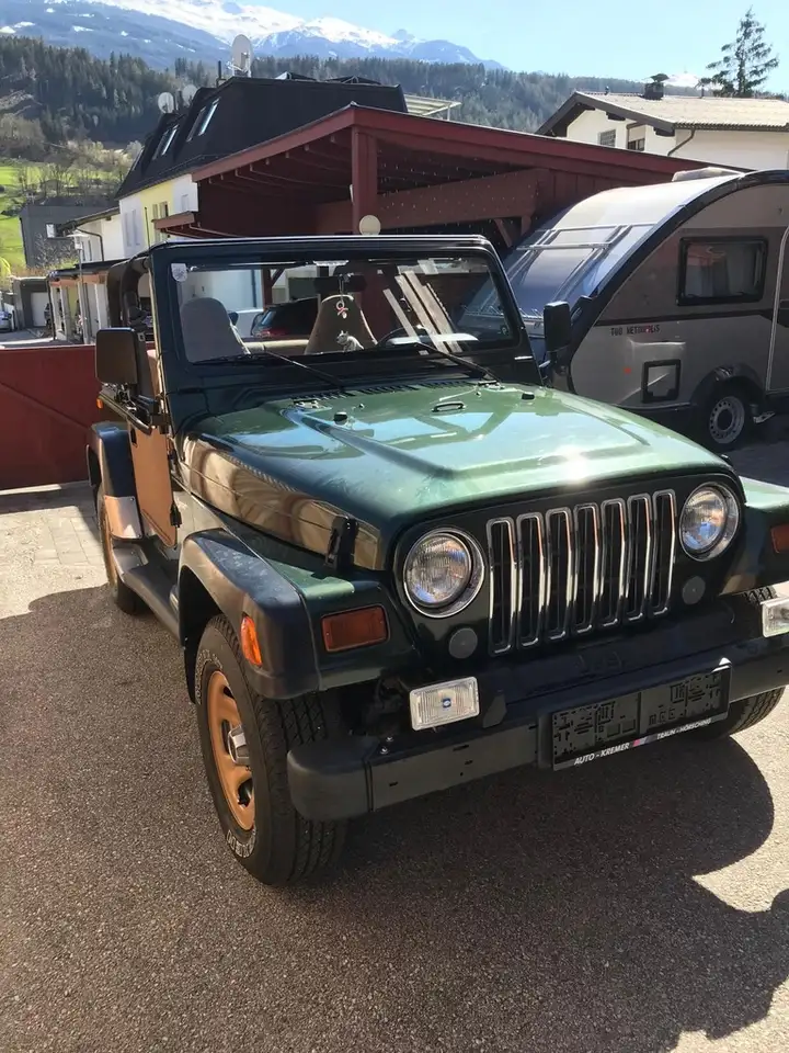 Jeep Wrangler 2,5 Sport Hard Top, foto 3