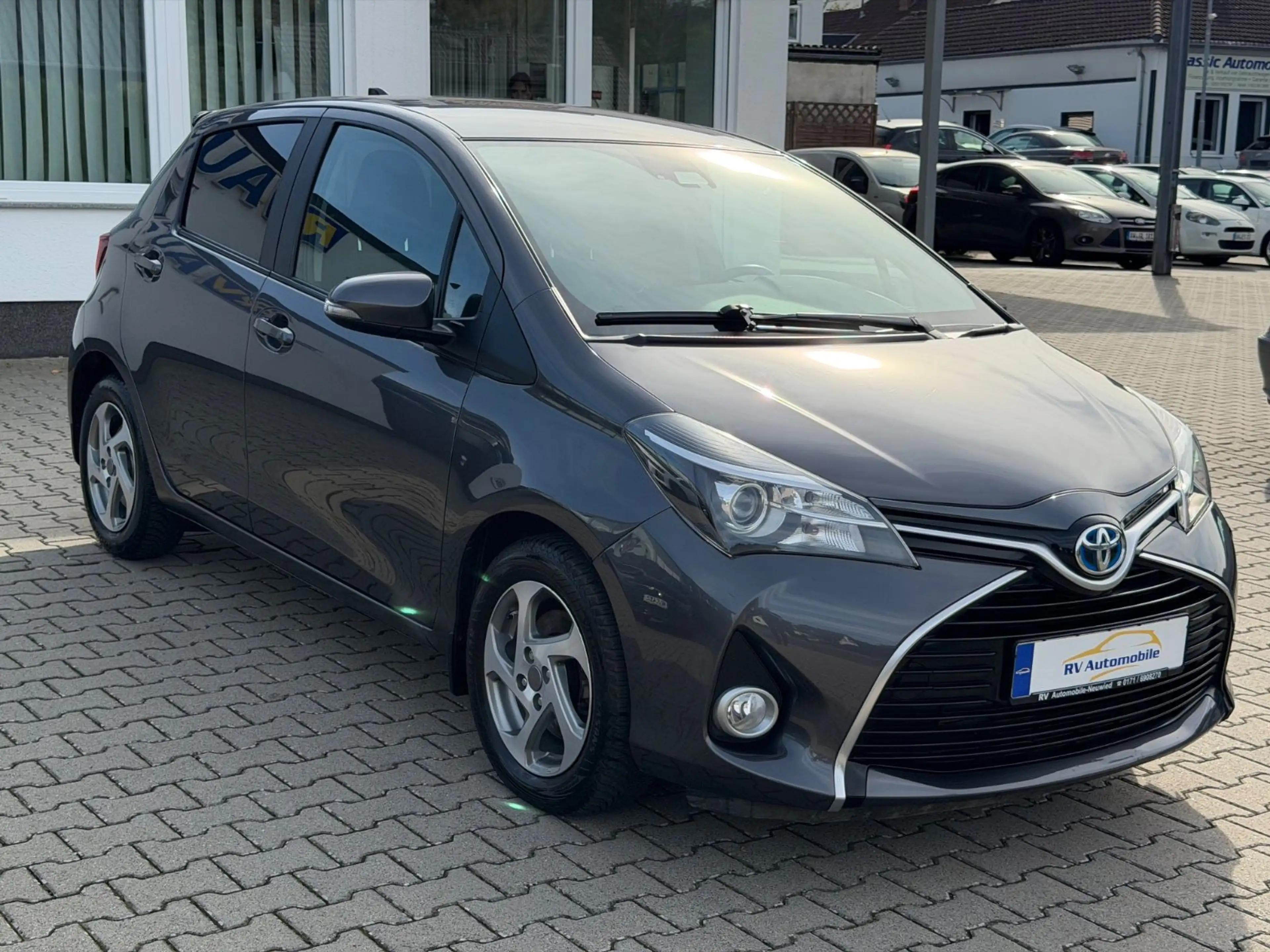 Toyota Yaris Edition-S Hybrid |AUTOMATIK|KAMERA| — photo 6