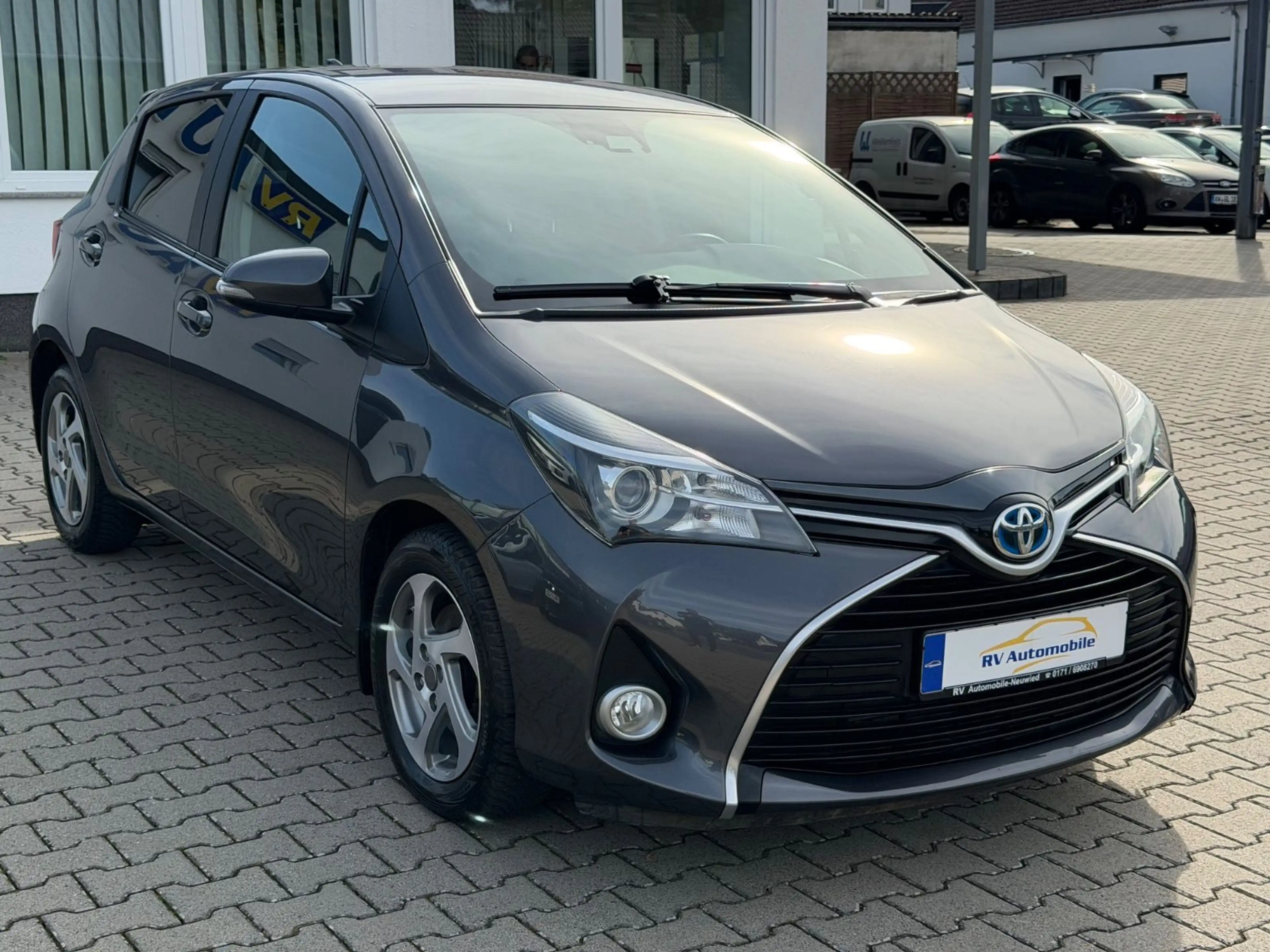Toyota Yaris Edition-S Hybrid |AUTOMATIK|KAMERA| — photo 5
