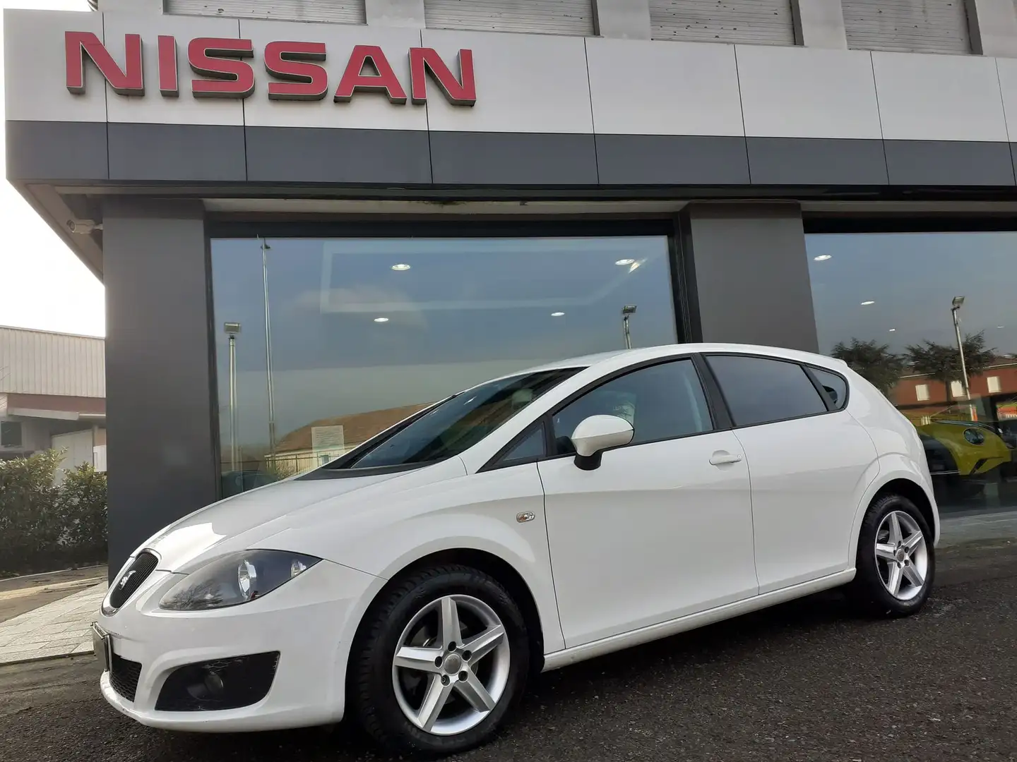SEAT Leon Leon 1.6 TDI 90CV CR DPF  GARANZIA Bianco - 1
