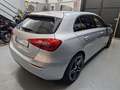 Mercedes-Benz A 180 180d 7G-DCT Plateado - thumbnail 4